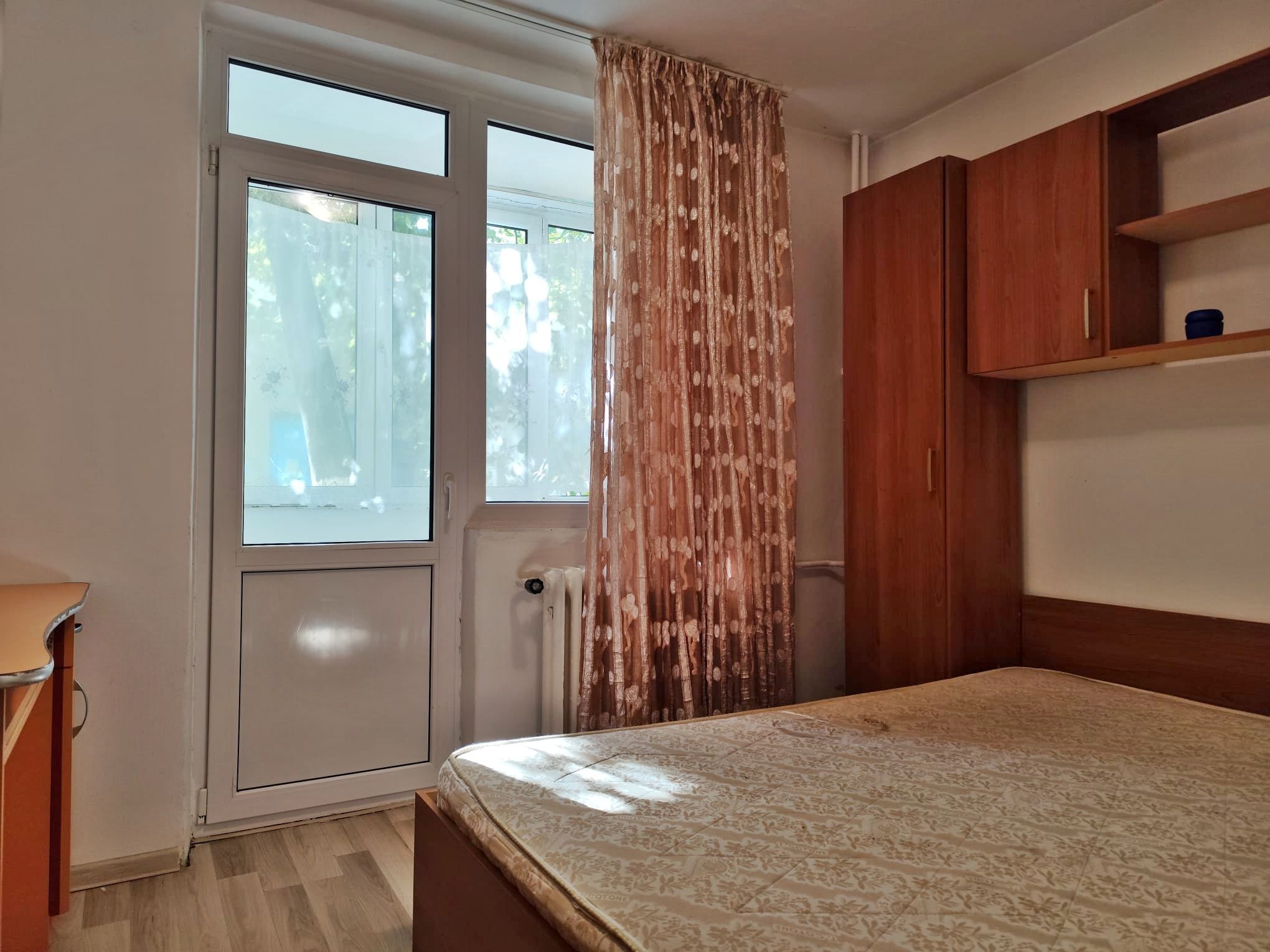 Apartament 2 Camere, decomandat, Cartier Rogerius, Str.Iza – Oradea — fotografia 5