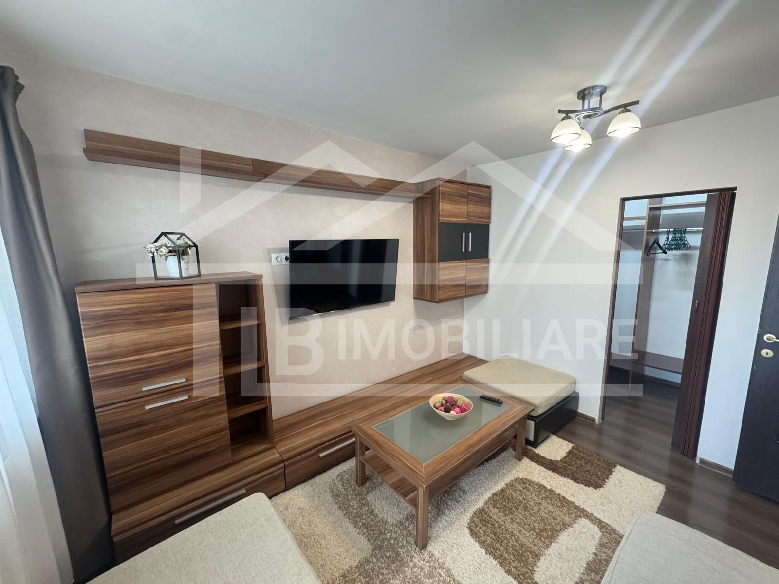 Apartament cu 2 camere, 60mp, decomandat, zona Garii — fotografia 3