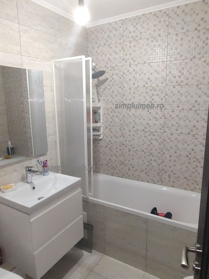 2 camere Sector 4 | Bloc 1982 | Renovat complet + centrală + parcare | — fotografia 6