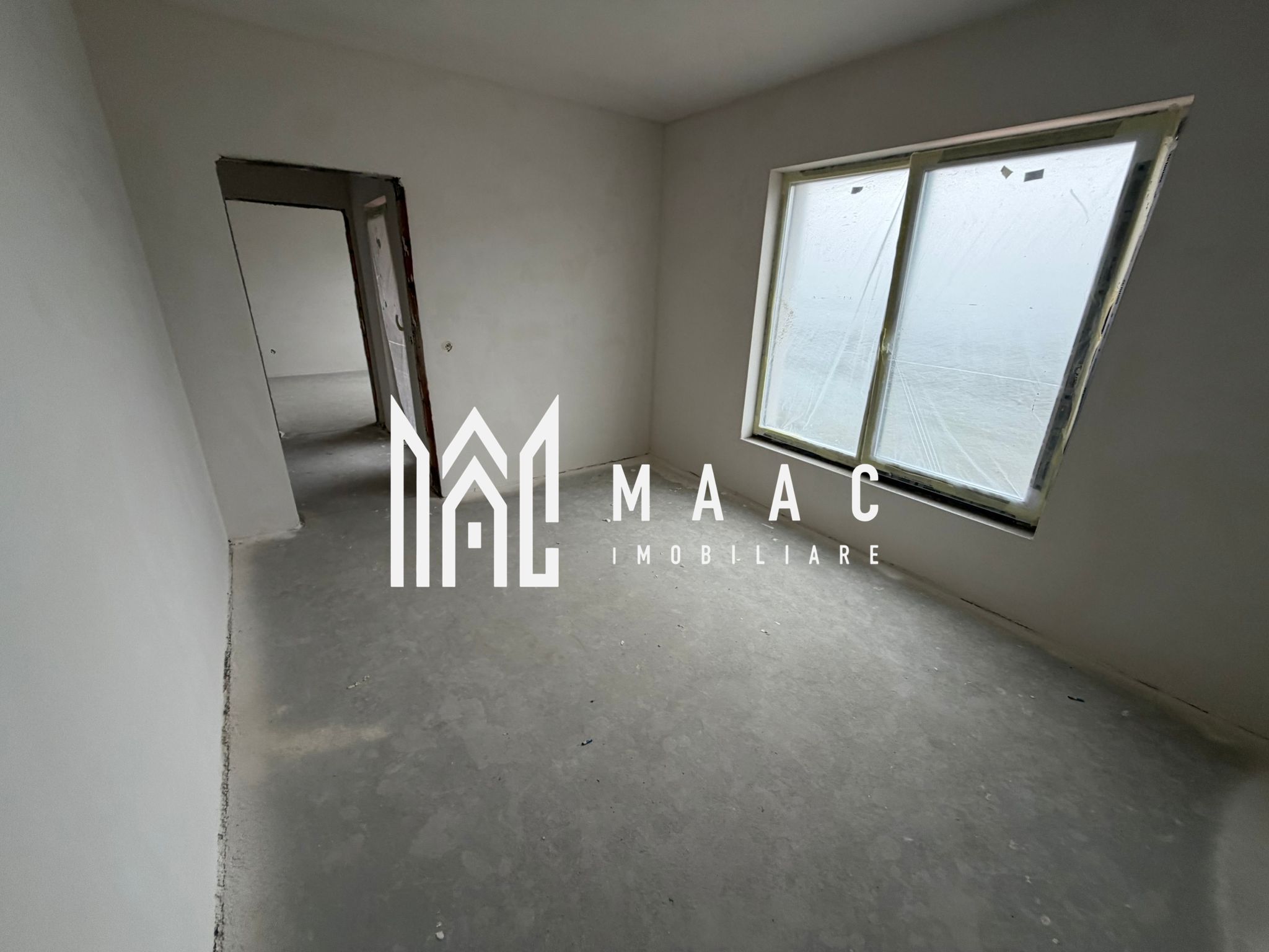 Casă Tip Duplex | 4 Camere | 2 Balcoane | Terasă | Șura Mică — fotografia 10