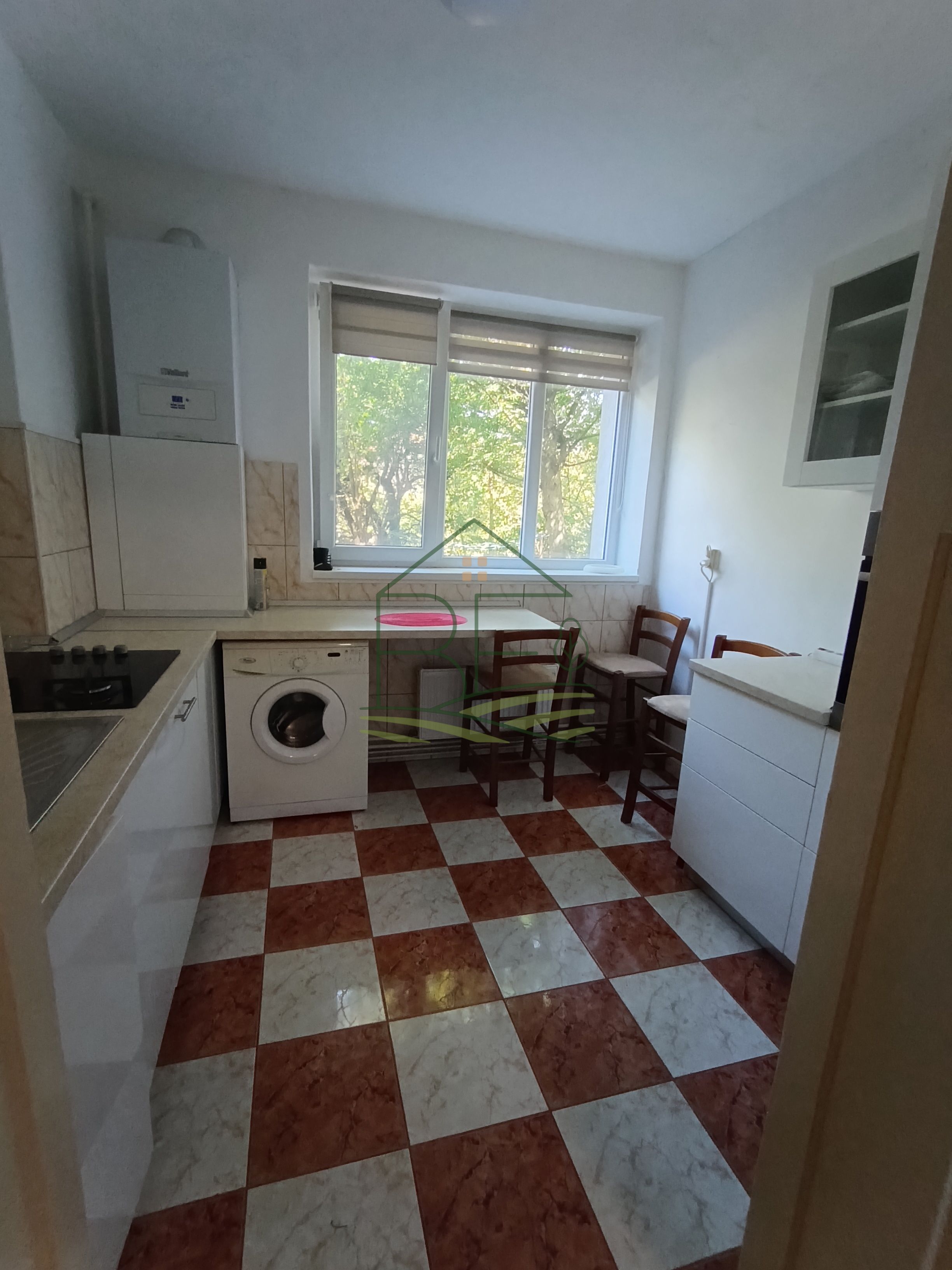 Apartament cu 2 camere, 80 mp, pet friendly situat pe Bd. Victoriei — fotografia 2