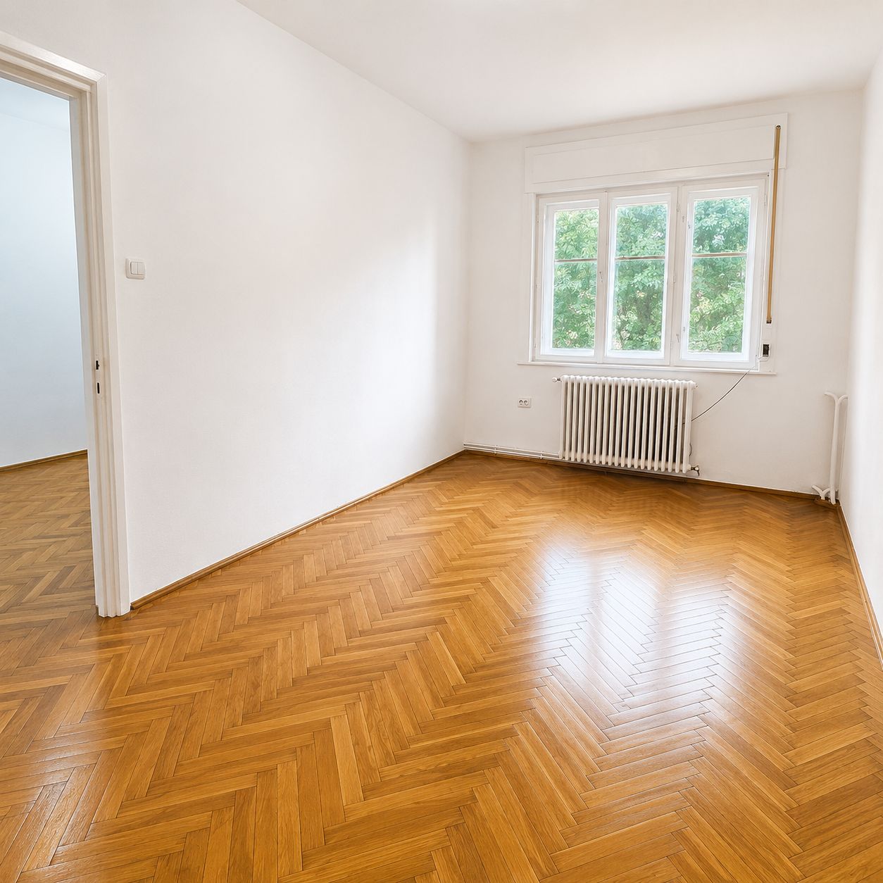 Apartament spațios cu 3 camere, 87 mp utili, 2 garaje, etaj 1 la casă — fotografia 6