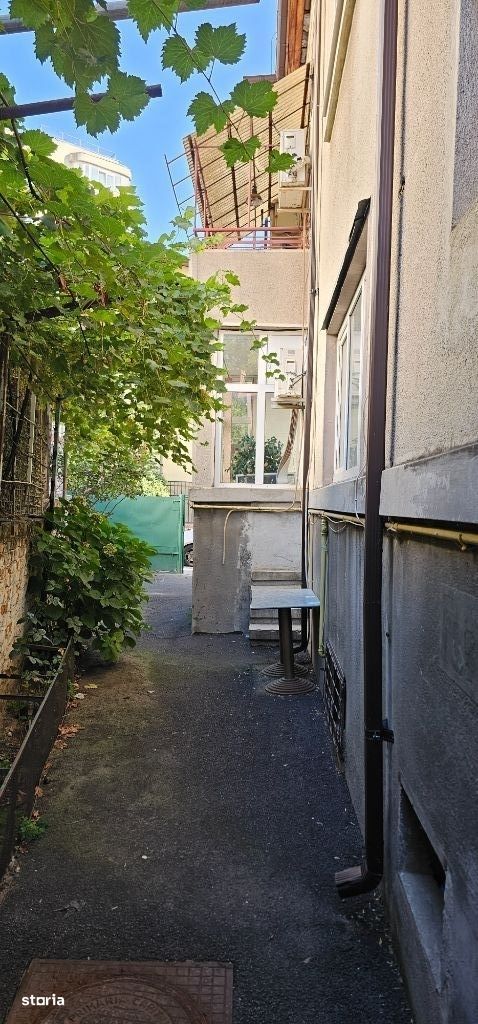 Vila P+1 Piața Muncii , strada Orzari, apartament cu 3 camere la Parer — fotografia 3