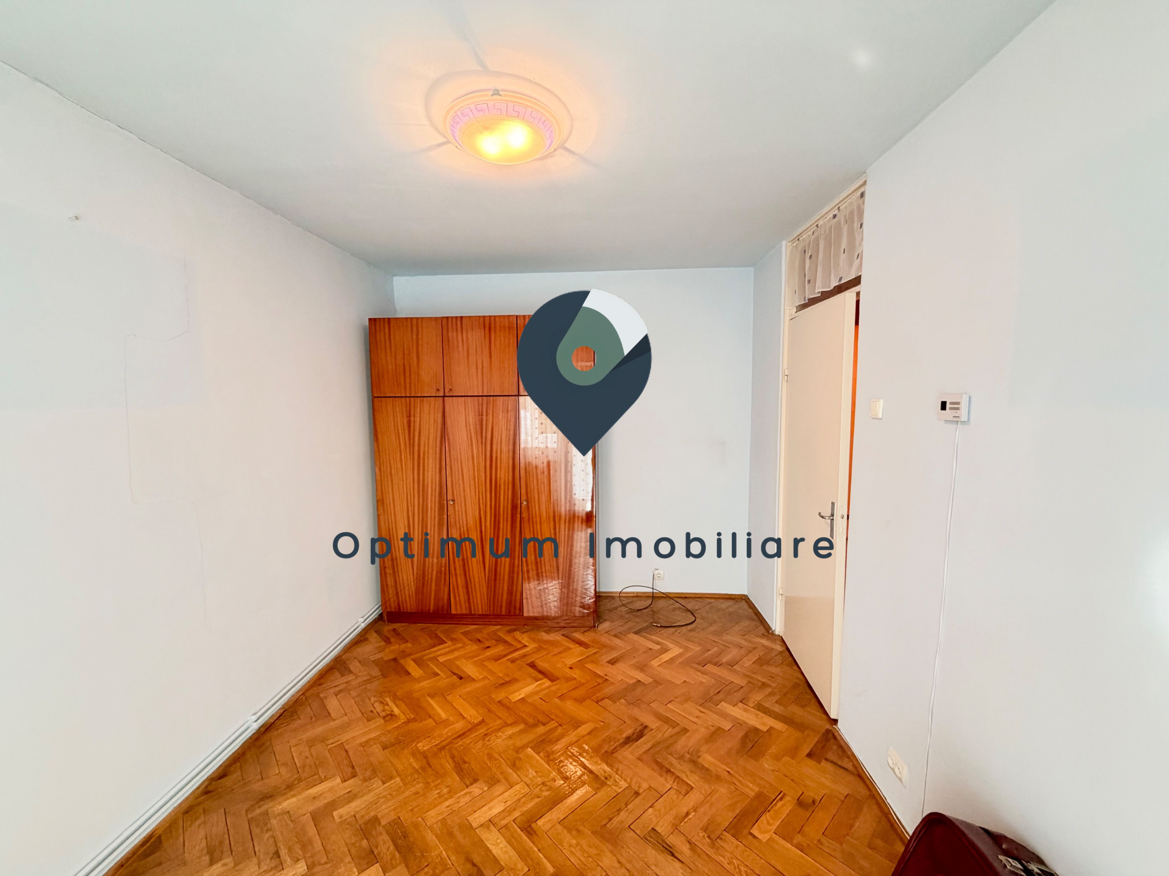 Apartament cu 3 camere, 2 bai, 73 mp in Manastur, zona Big ! — fotografia 3