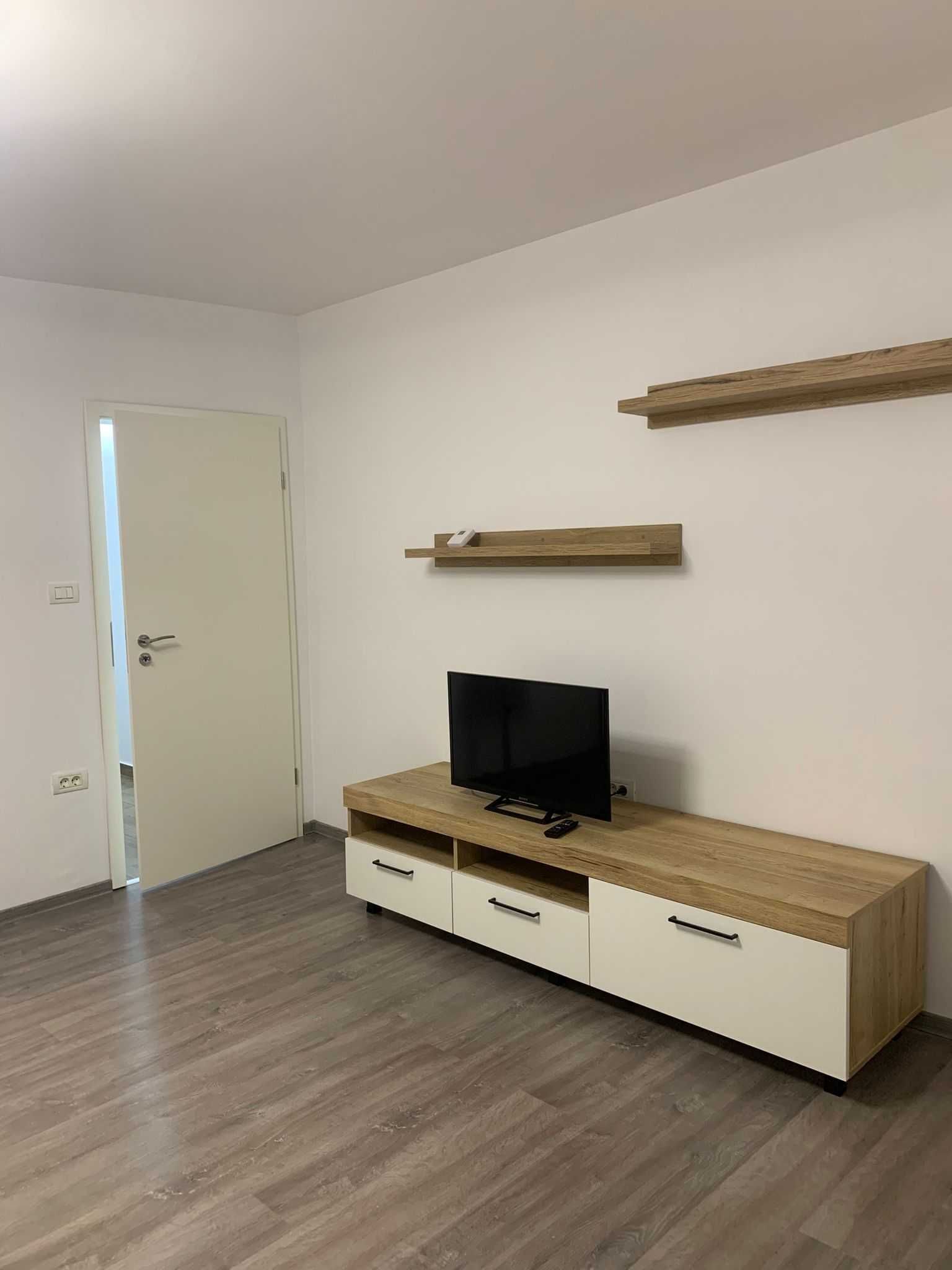 APARTAMENT 1 CAMERĂ  | ZONA ȘAGULUI — fotografia 3
