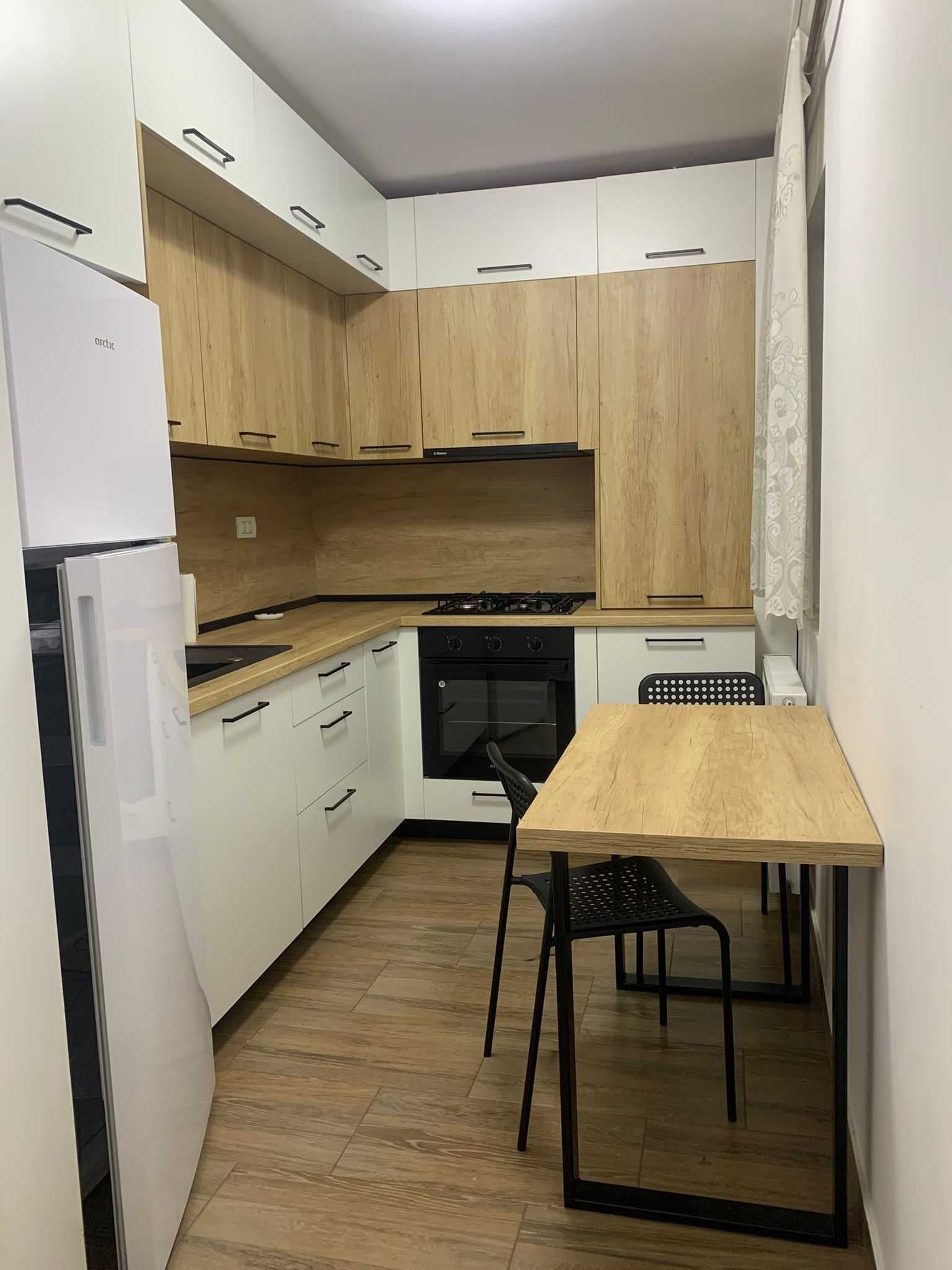 APARTAMENT 1 CAMERĂ  | ZONA ȘAGULUI — fotografia 4