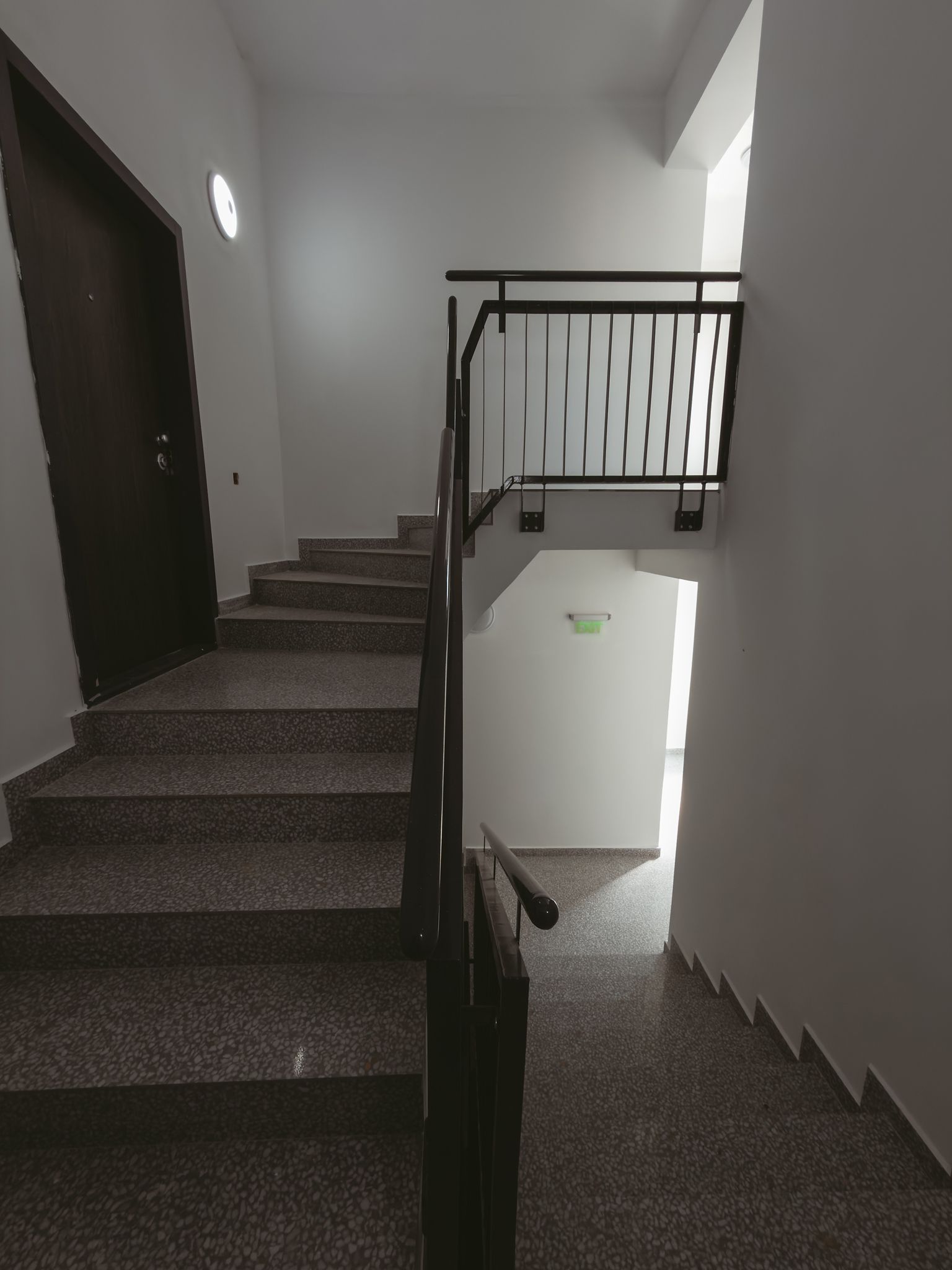 APARTAMENT 2 CAMERE | ULTRACENTRAL ORADEA | CLĂDIRE NOUĂ | PARCARE — fotografia 7