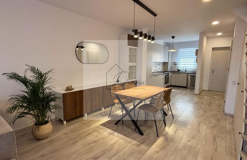 Vila 3 Camere LUX  | P+1+M | Terasă | 2 Locuri de Parcare I COM 0% — fotografia 3