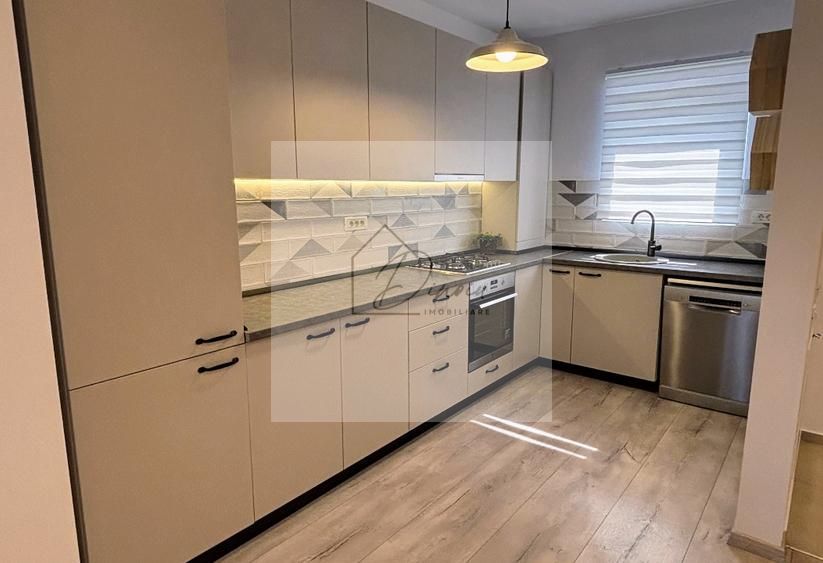 Vila 3 Camere LUX  | P+1+M | Terasă | 2 Locuri de Parcare I COM 0% — fotografia 4