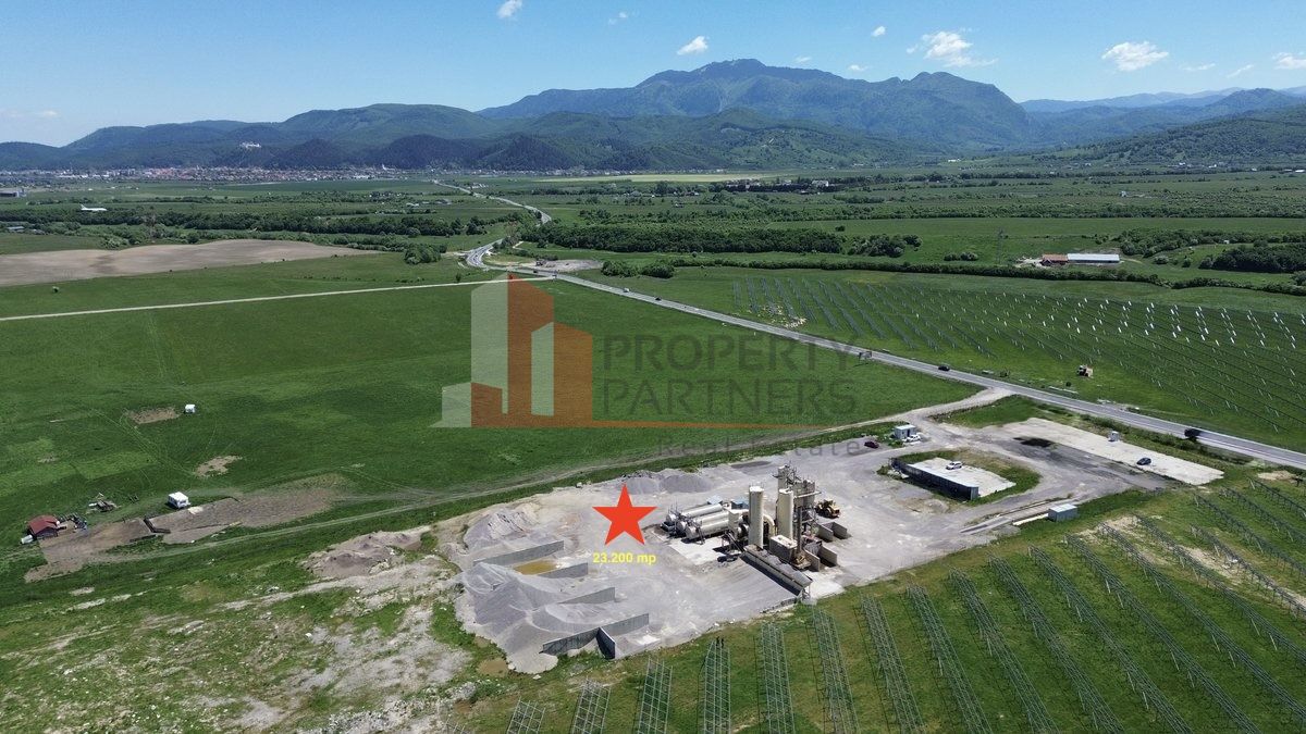 Teren pentru dezvoltare industrială/comercială 23.200 mp Râșnov DN73 — fotografia 3