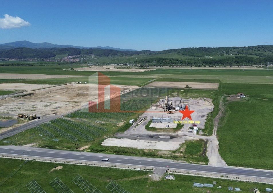 Teren pentru dezvoltare industrială/comercială 23.200 mp Râșnov DN73 — fotografia 6