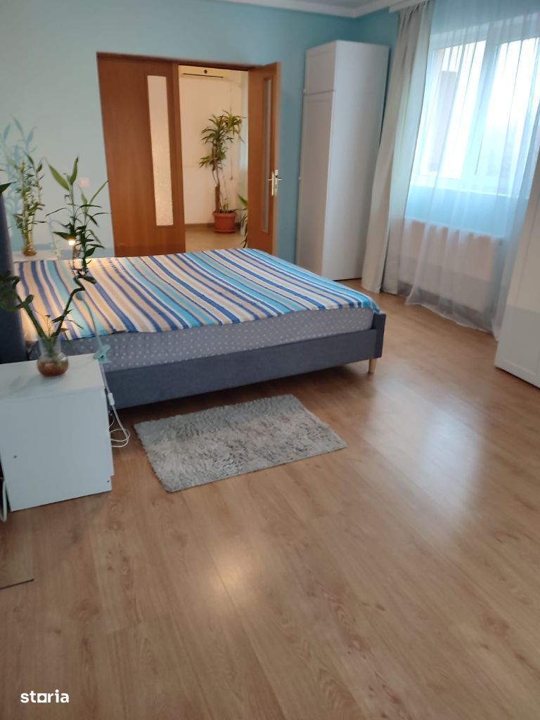 Proprietar vând vila P+E+M — fotografia 3