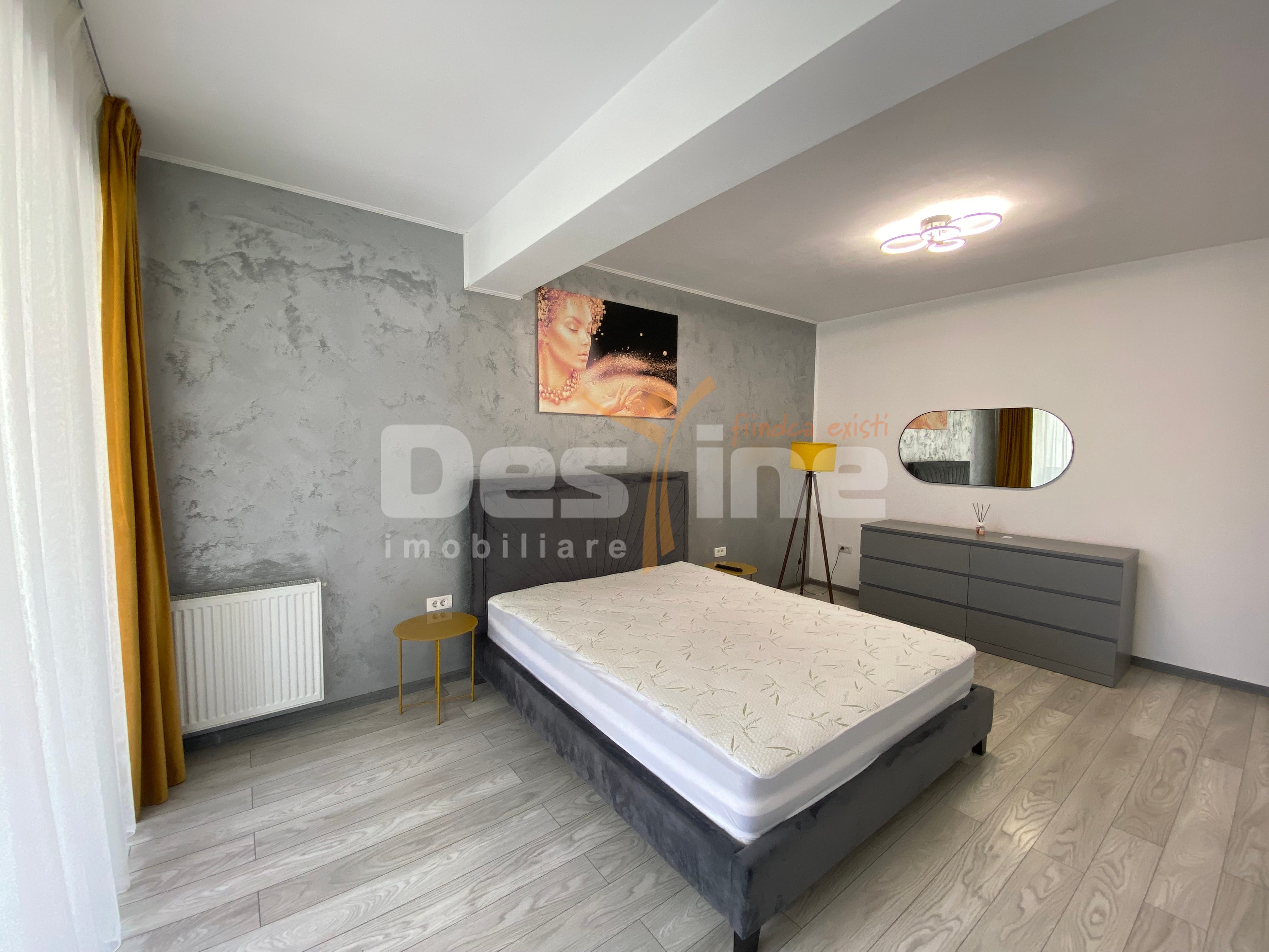 Garsoniera lux cu balcon si loc de parcare inclus,  cu bariera, Coresi — fotografia 3