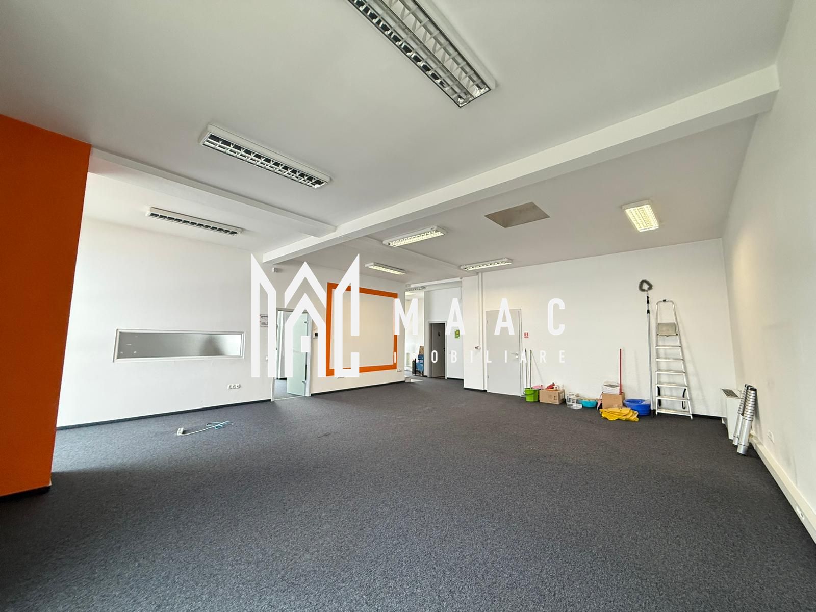 Spatiu comercial I 359 mp I 2 etaje I zona Shopping City