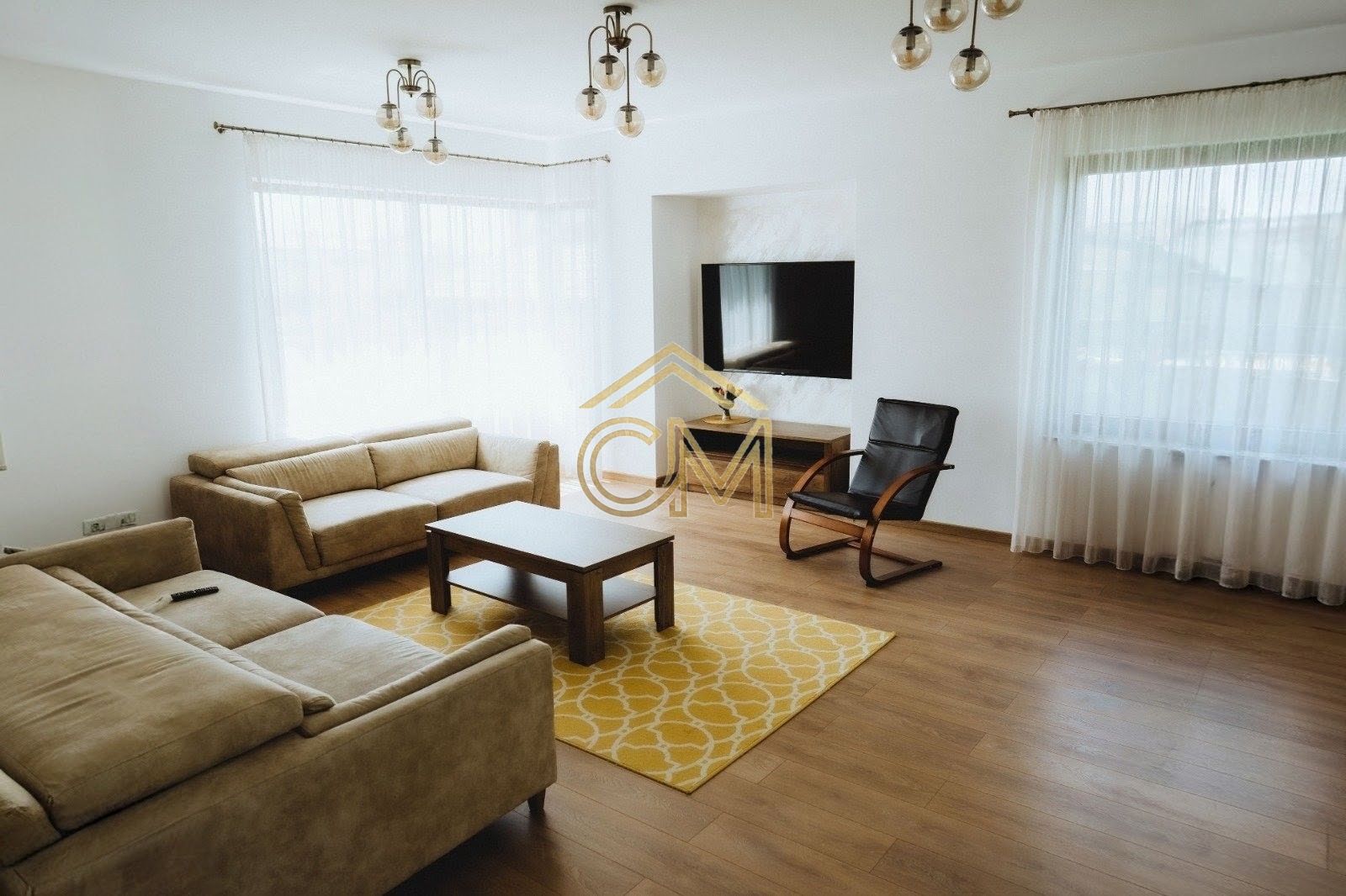 Casa 8 Camere- 3 Bai-316 MPU- Teren 581MP-Selimbar — fotografia 5
