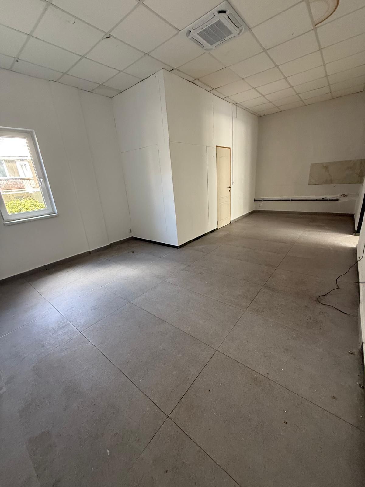 Spatiu comercial de inchiriat, 90 mp, alimentatie publica, Eroilor. — fotografia 4
