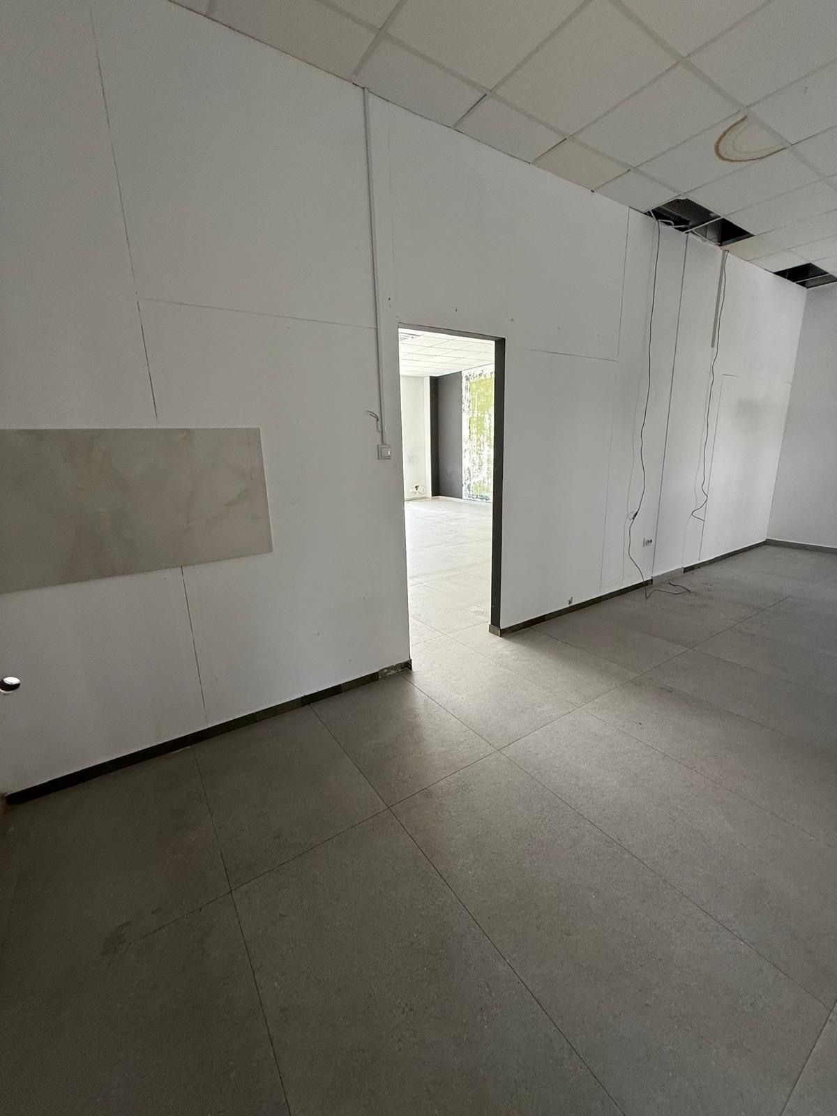 Spatiu comercial de inchiriat, 90 mp, alimentatie publica, Eroilor. — fotografia 9