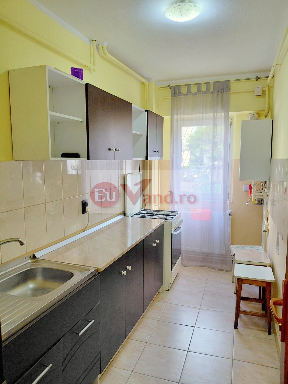 De inchiriat apartament cu o camera, parter, Mazepa 1, 280 euro — fotografia 4