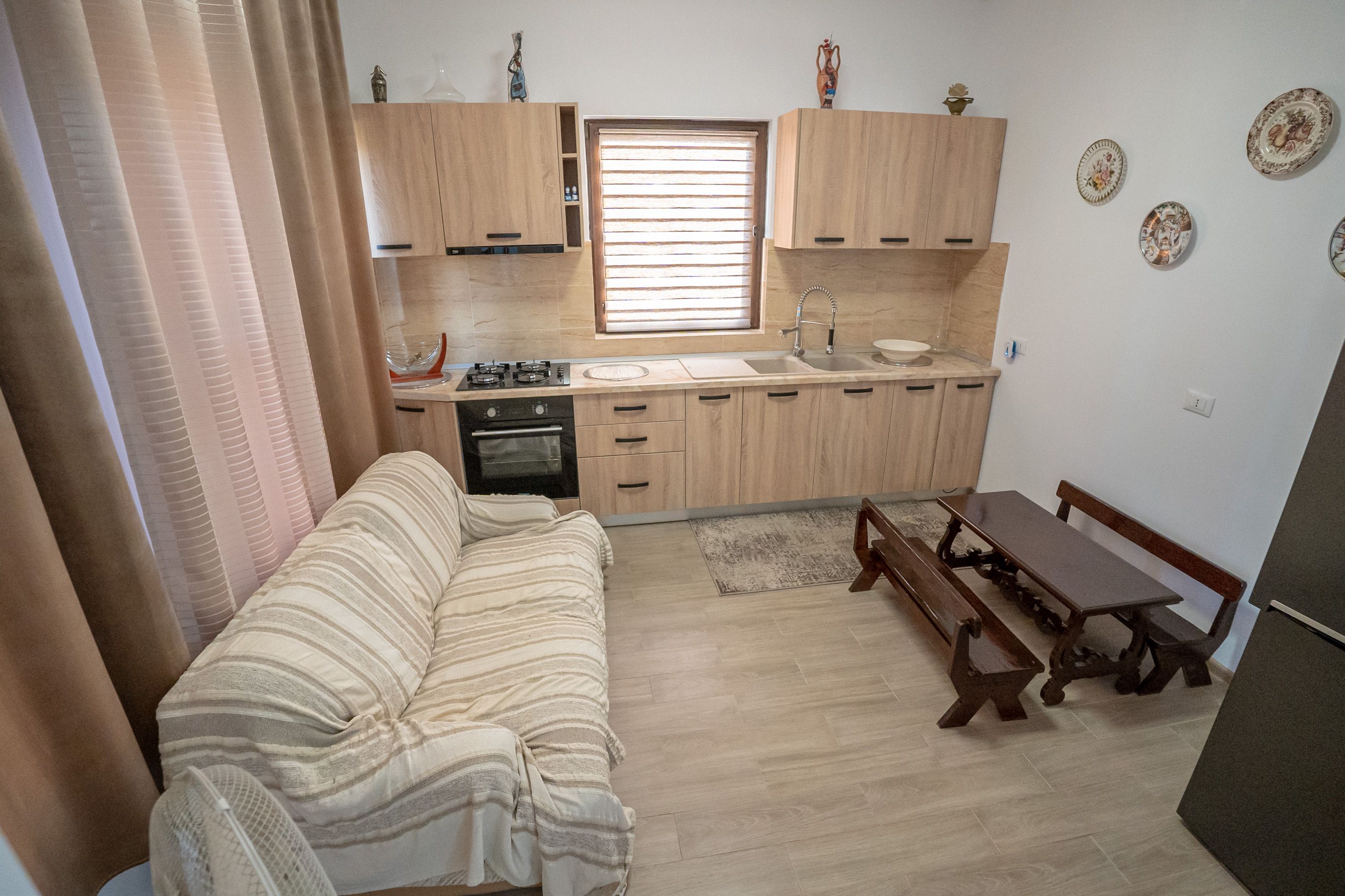 Casă de vânzare Furceni – 7 camere, teren 8.000 m — fotografia 10
