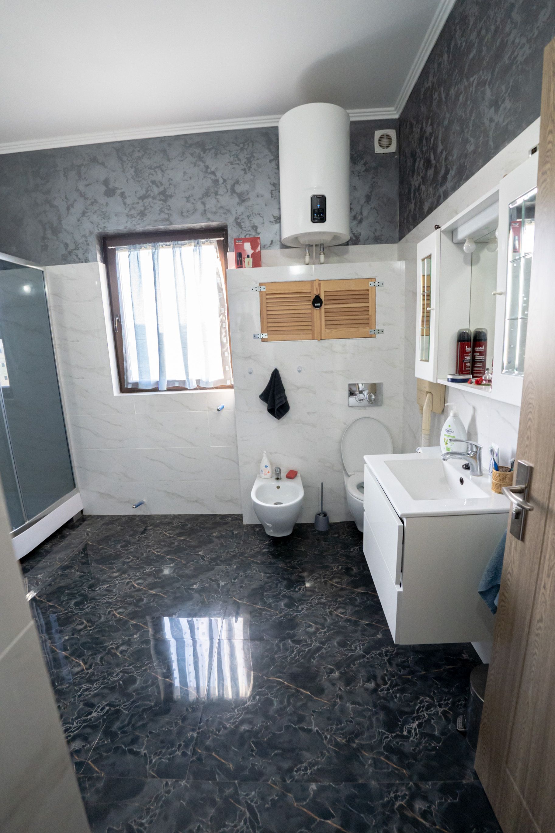 Casă de vânzare Furceni – 7 camere, teren 8.000 m — fotografia 5