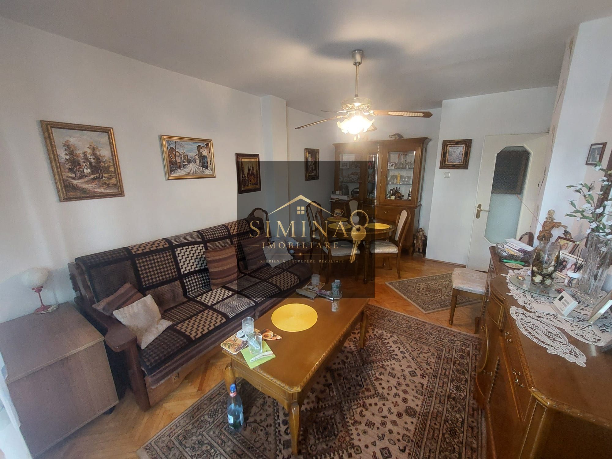 Apartament 2 Camere, Garaj sub Bloc, De Vanzare, Zona Poli 2 — fotografia 3
