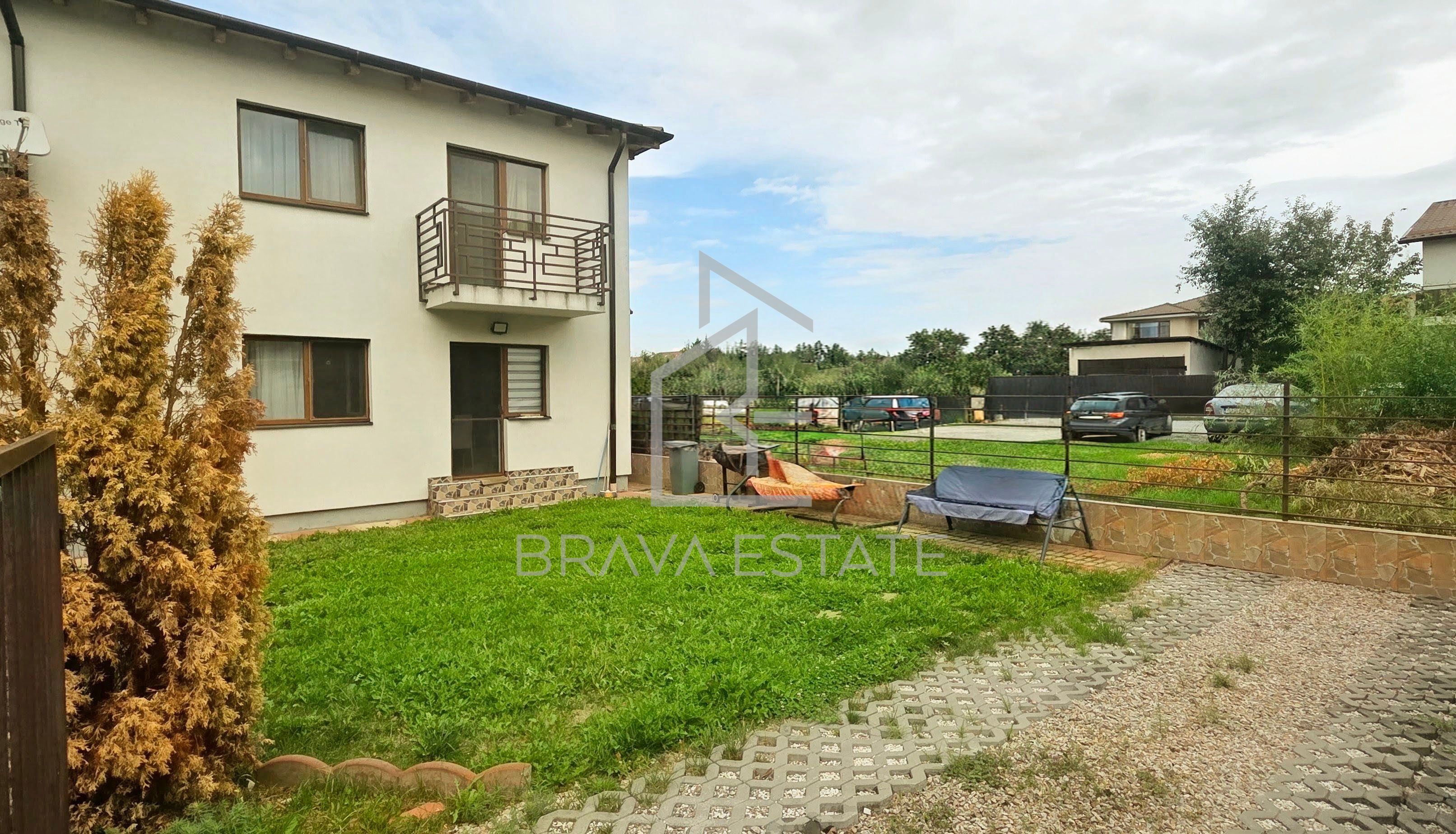 PET FRENDLY! Duplex de închiriat, 4 camere, 2 băi, curte, parcare, Cetății — fotografia 3