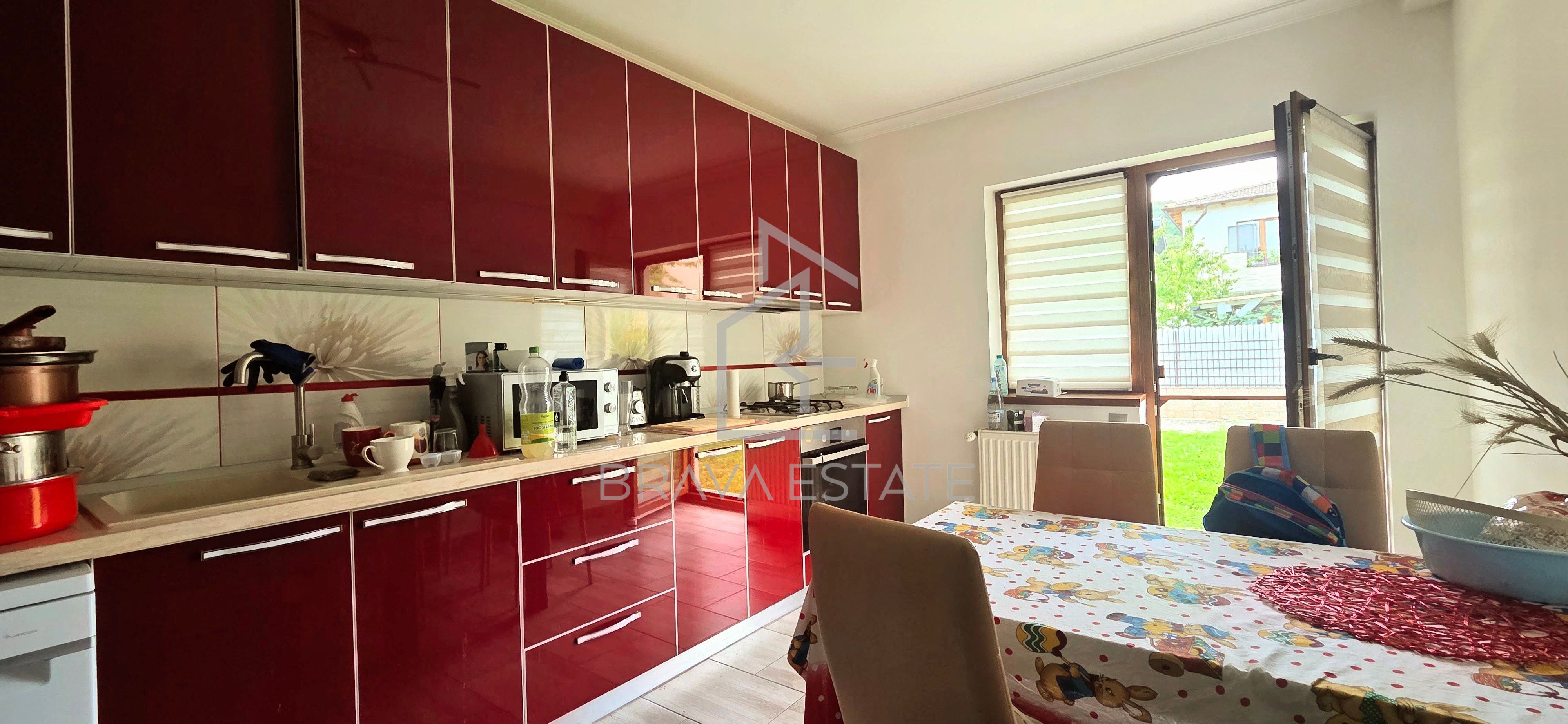 PET FRENDLY! Duplex de închiriat, 4 camere, 2 băi, curte, parcare, Cetății — fotografia 4