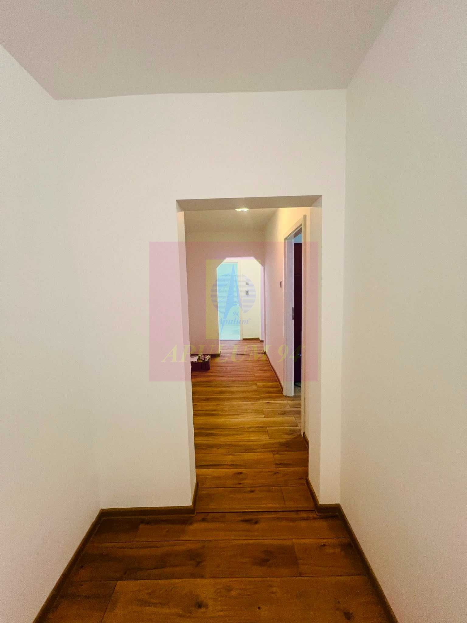 Apartament 4 camere bd Tineretului cu Centrala Termica proprie — fotografia 5