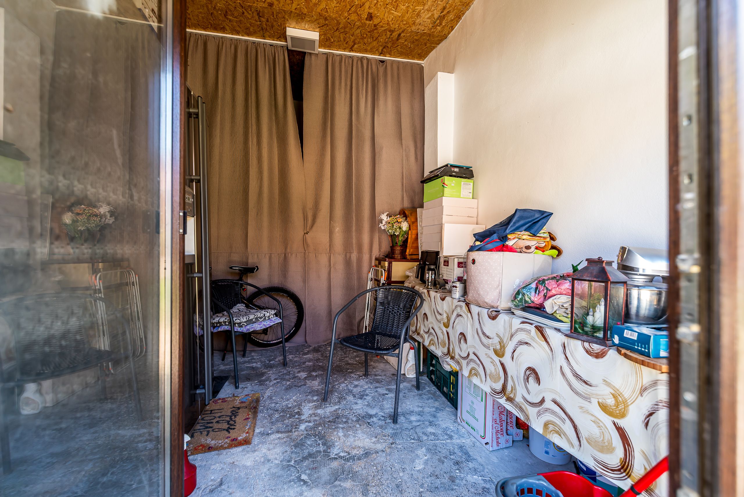 Apartament în centru cu acces auto și garaj propriu — fotografia 8
