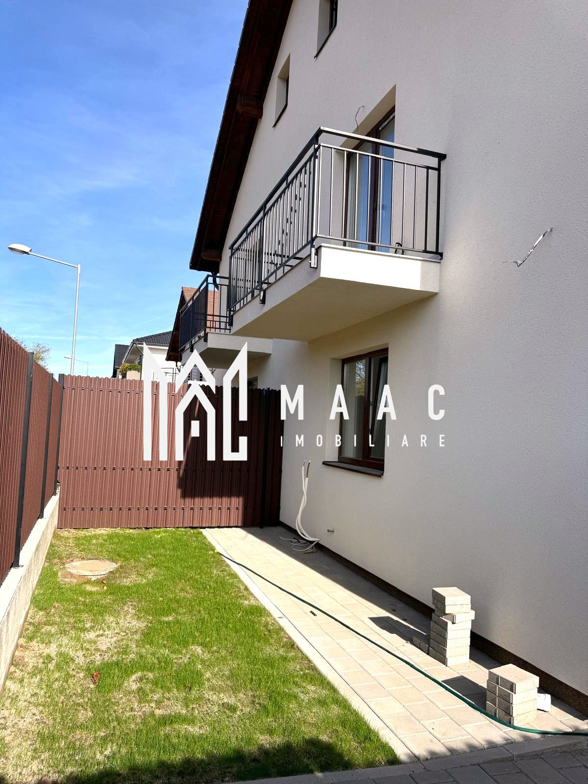 Casă duplex 4 camere de vânzare | Cisnădie, Exterior Sud — fotografia 5