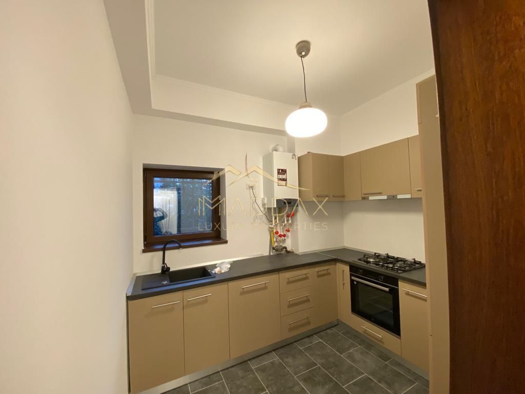 Apartament 3 camere — fotografia 8
