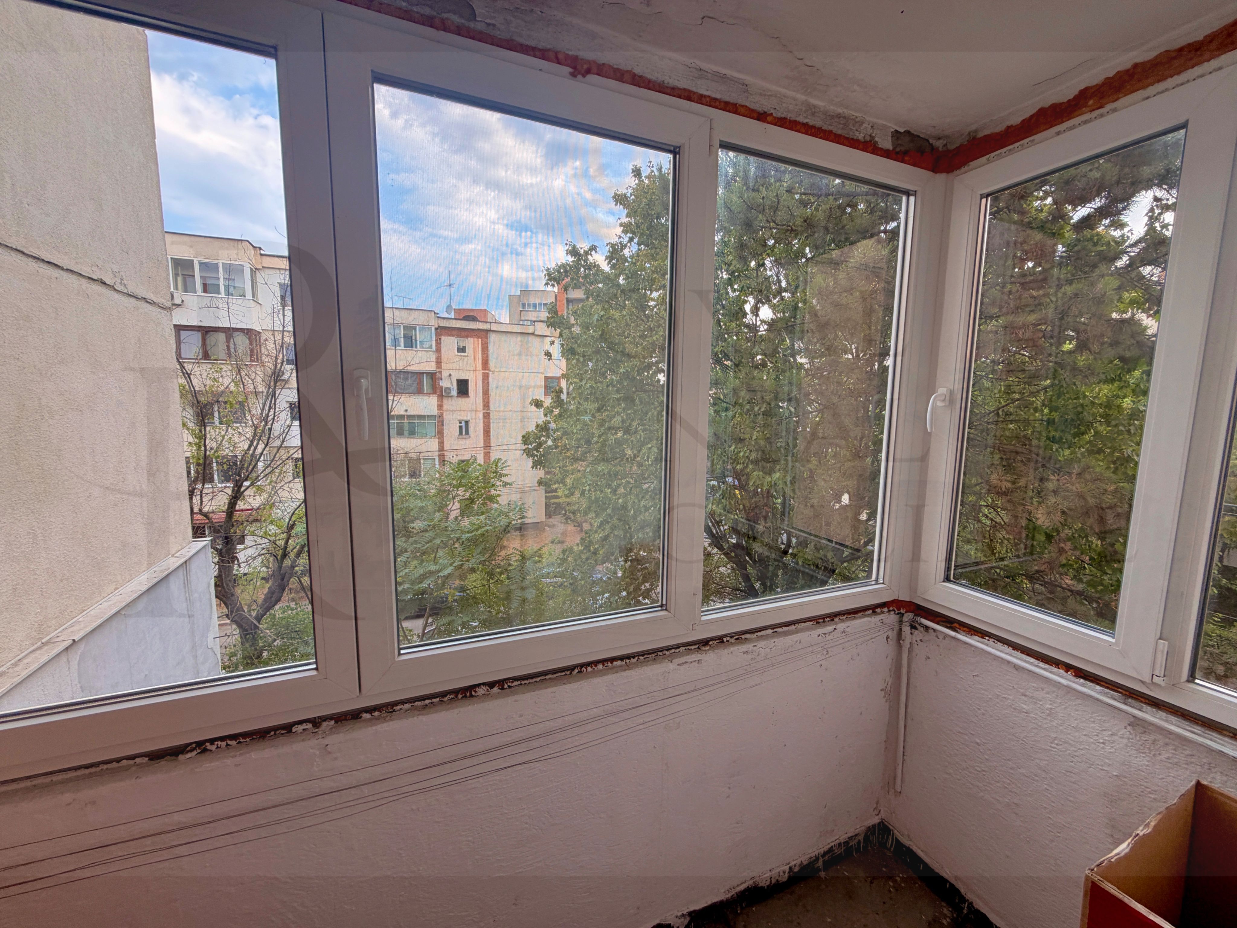 Apartament 4 camere în Ghergheni | Parcare proprie | Ideal studenți — fotografia 15