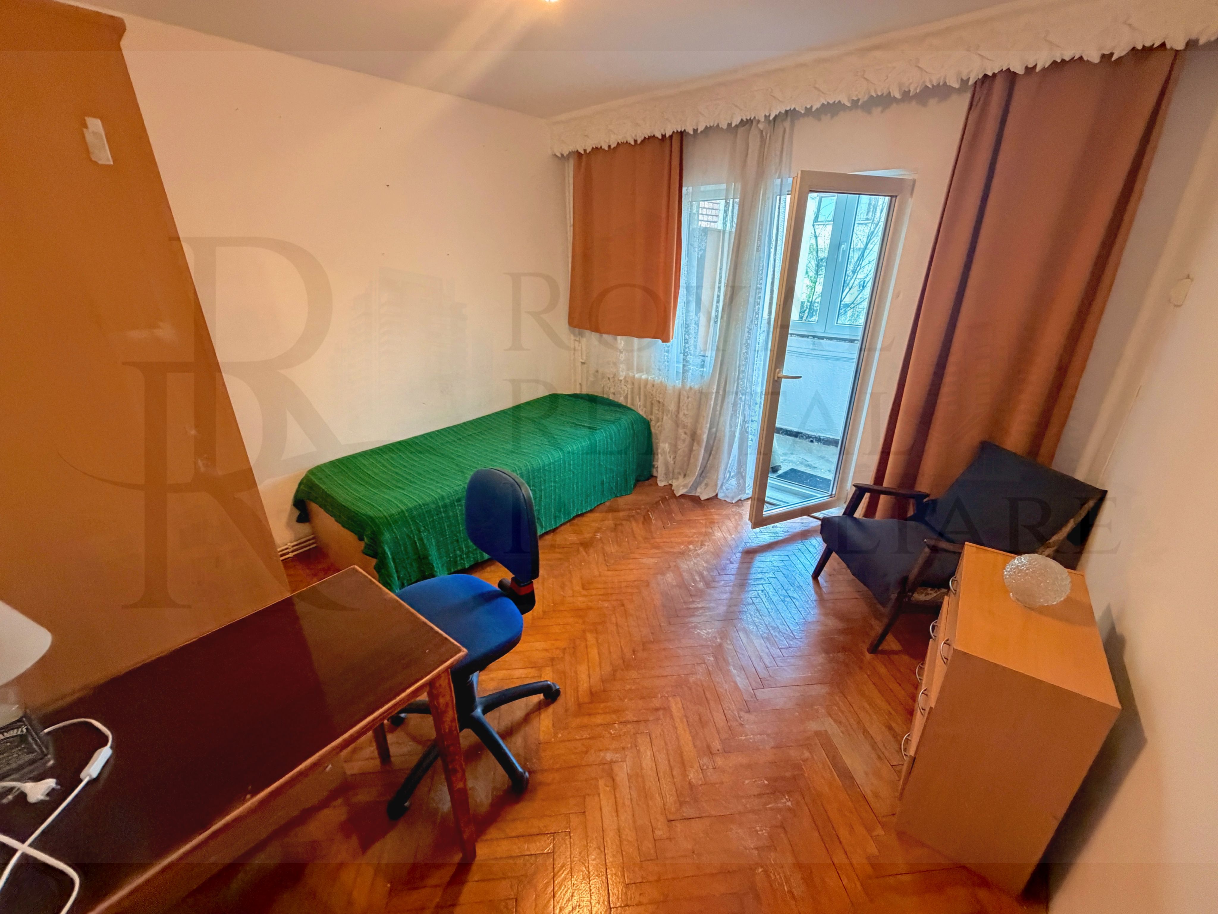Apartament 4 camere în Ghergheni | Parcare proprie | Ideal studenți — fotografia 3