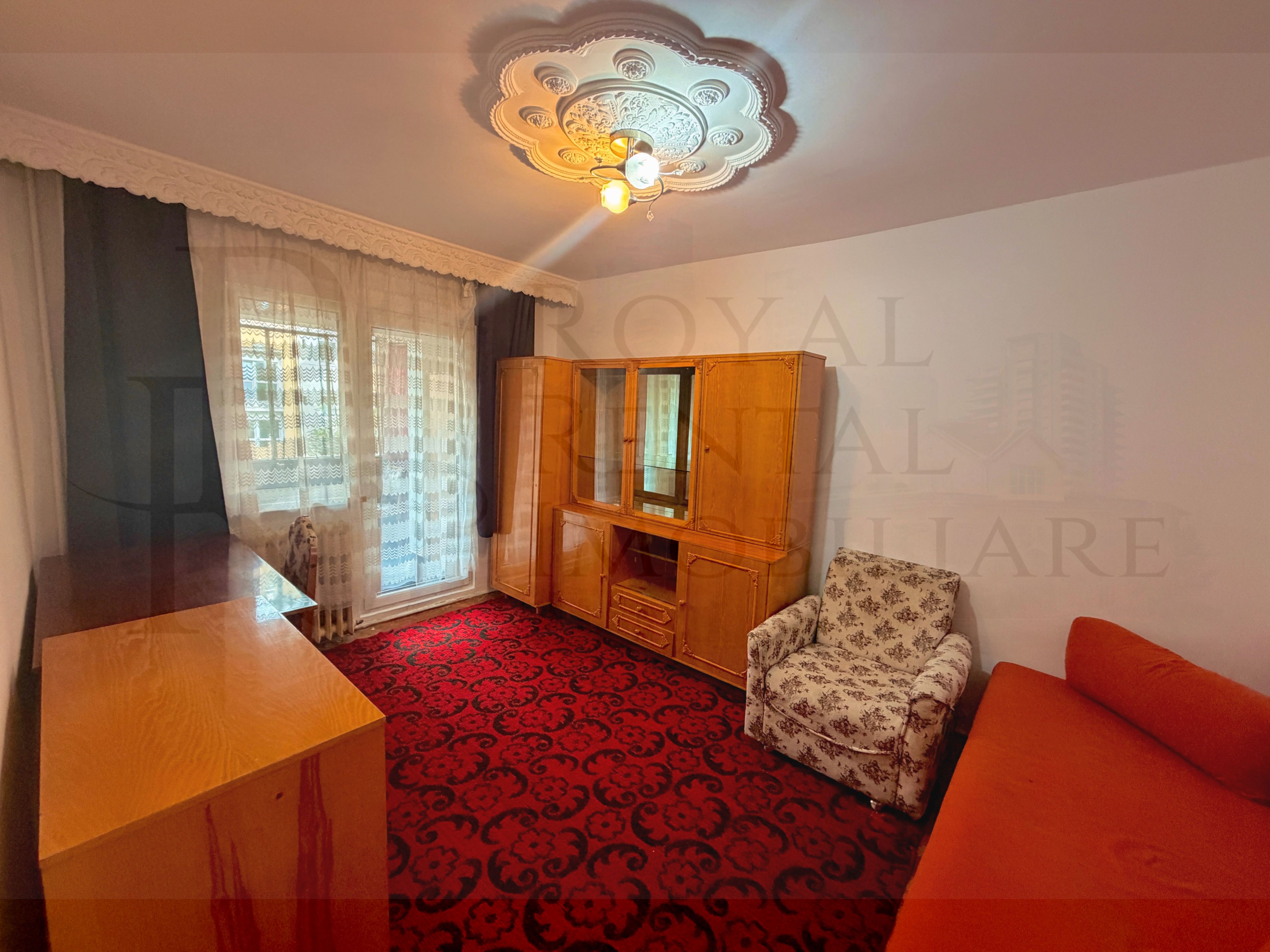 Apartament 4 camere în Ghergheni | Parcare proprie | Ideal studenți — fotografia 6