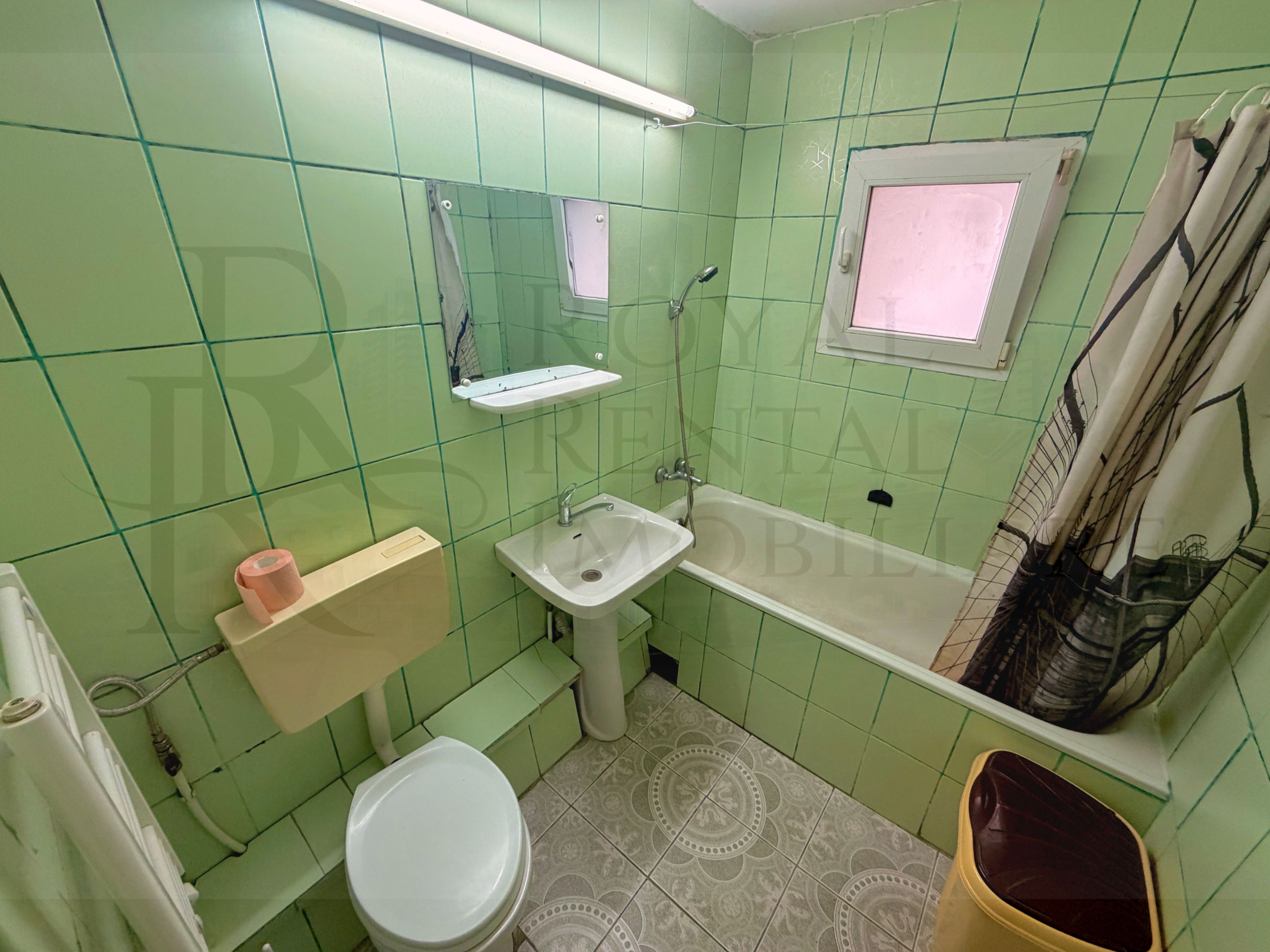 Apartament 4 camere în Ghergheni | Parcare proprie | Ideal studenți — fotografia 9