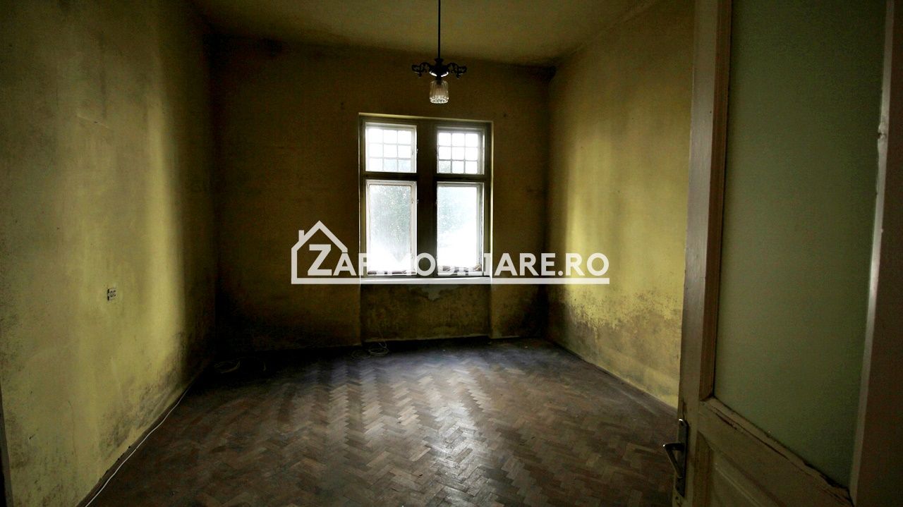 Casa 3 camere, 113 mp, 170 mp teren, zona Cetate — fotografia 5