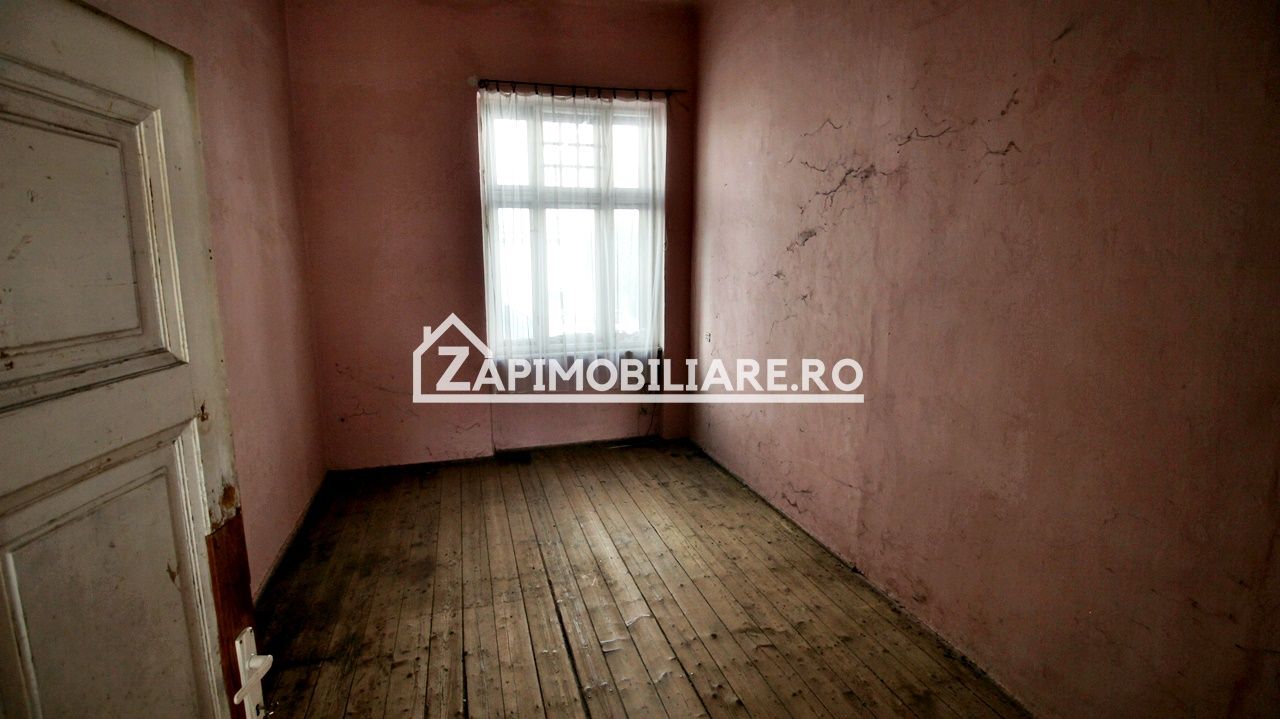 Casa 3 camere, 113 mp, 170 mp teren, zona Cetate — fotografia 7