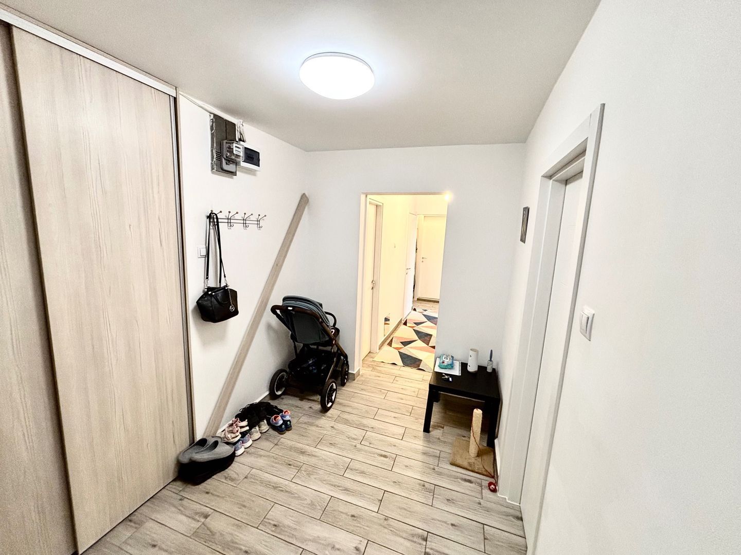 Apartament 3 camere zona Auchan Titan - 1 Decembrie 1918 — fotografia 8