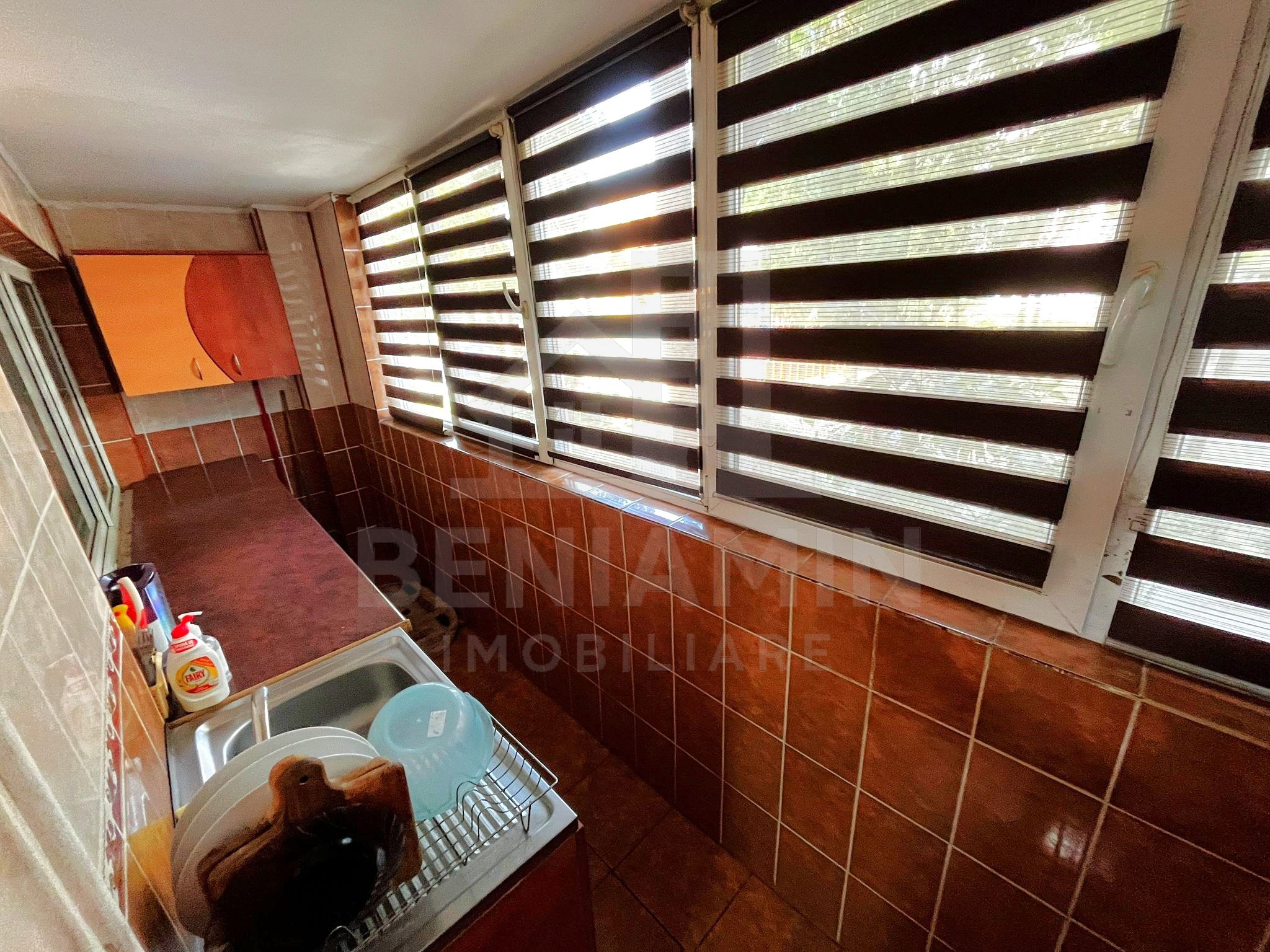 Apartament-2 Camere-Parter Inalt-60mp-2 Balcoane-Piata Valea Rosie — fotografia 4