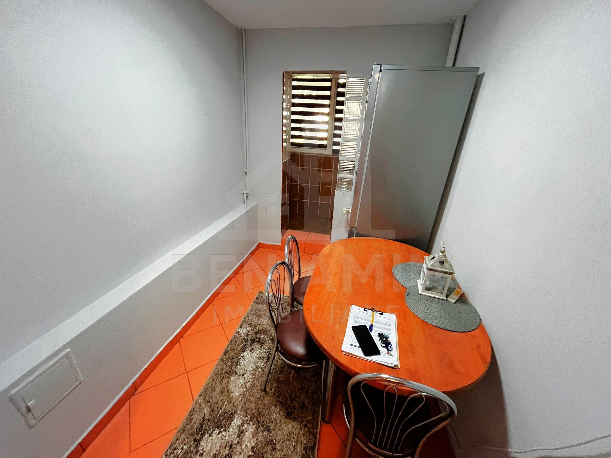 Apartament-2 Camere-Parter Inalt-60mp-2 Balcoane-Piata Valea Rosie — fotografia 8