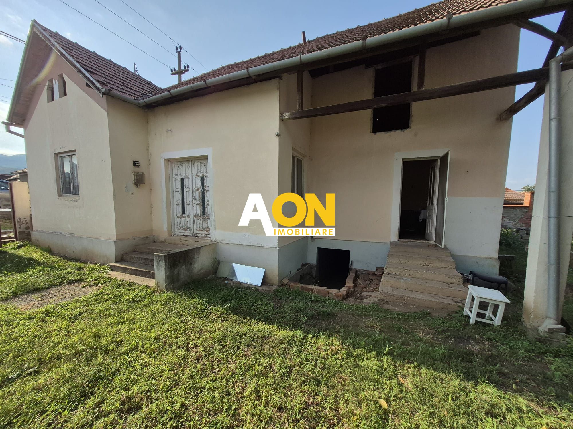 Casa 4 Camere, 100 mp, Teren 733 mp, Toate Utilitatile, Micesti
