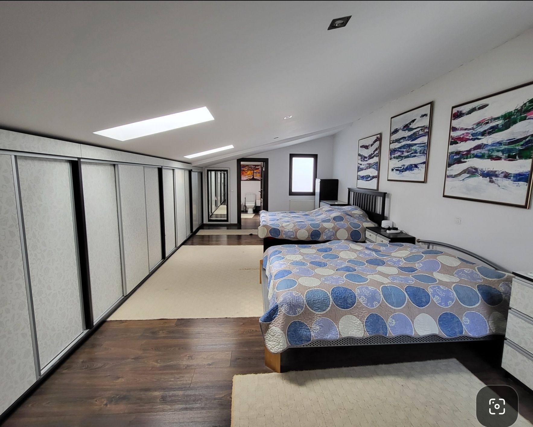 Vila zona centrala (zona mosilor),construcţie 2015, direct proprietar — fotografia 4