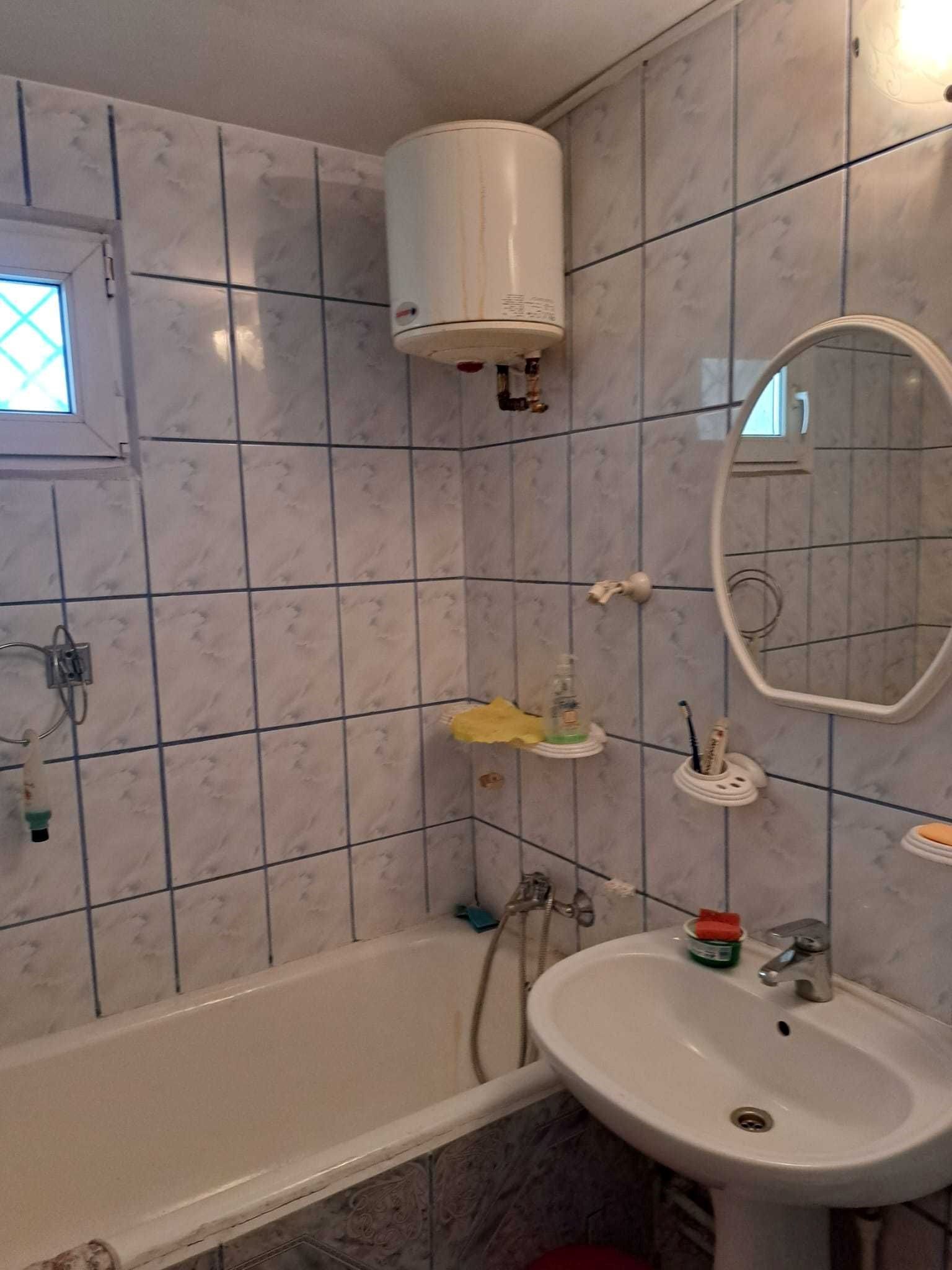 Apartament 2 camere zona  Auchan TItan - 1 decembrie 1918 — fotografia 3