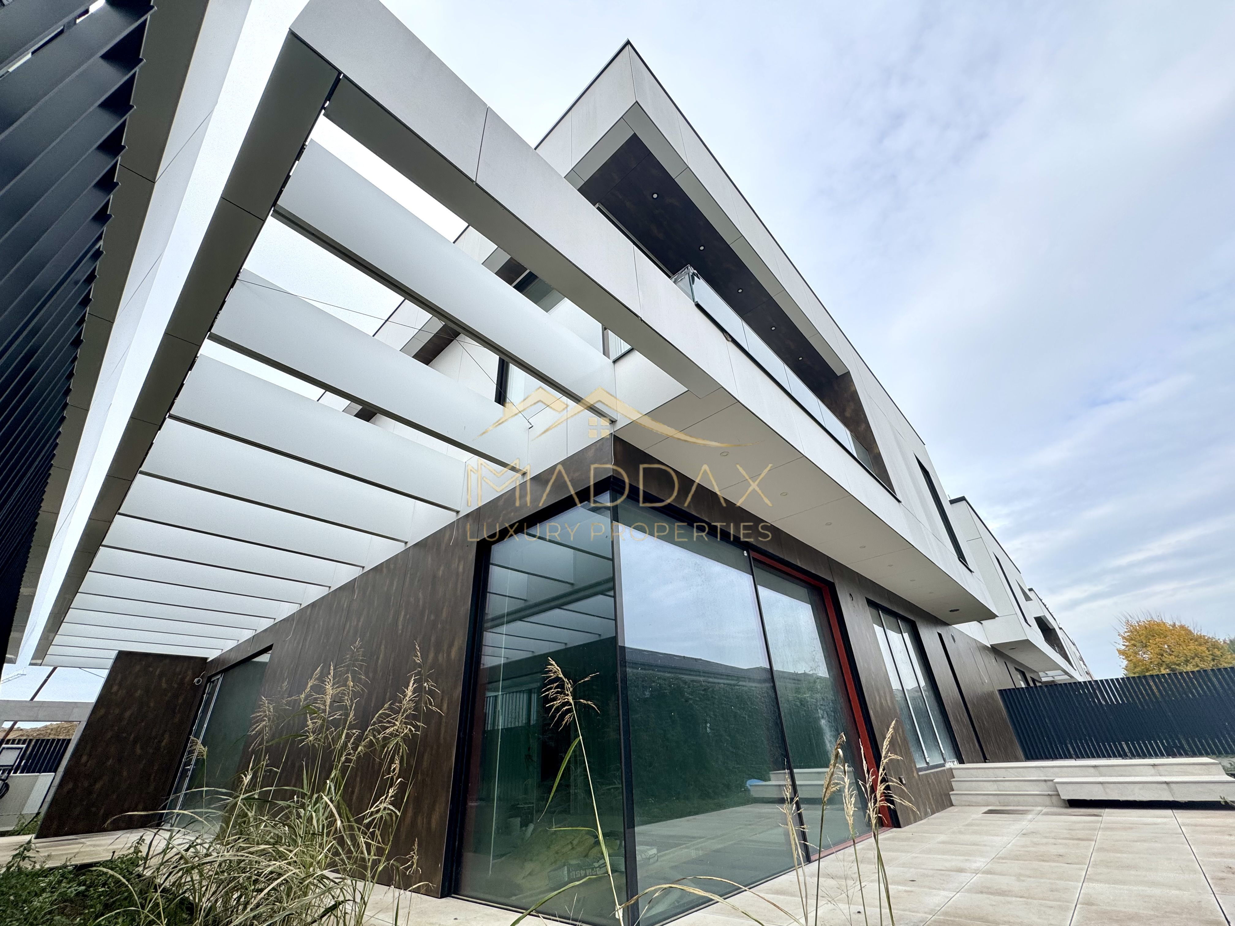 Vila Individuala Exclusivista 6 camere *525mp* // Pipera - Scoala Americana — fotografia 2