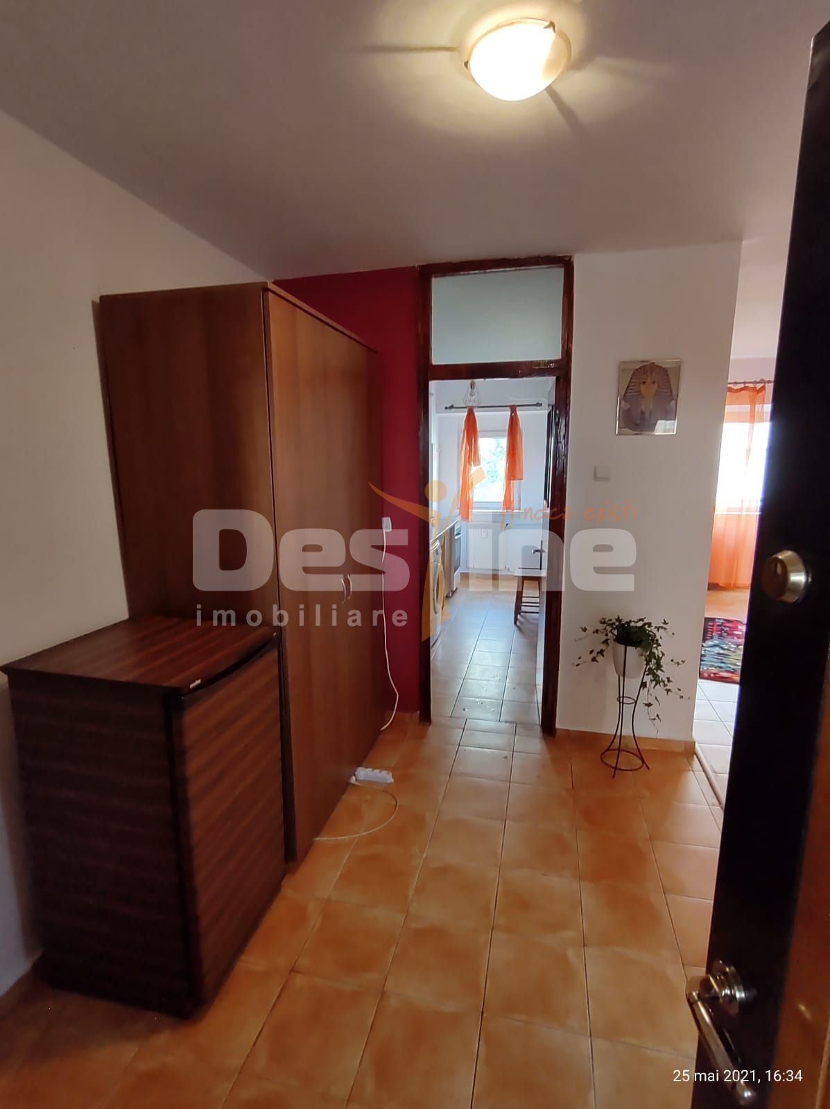 Nerva Traian | Garsoniera | 42mp | et 4 | mobilata |  399 euro — fotografia 3