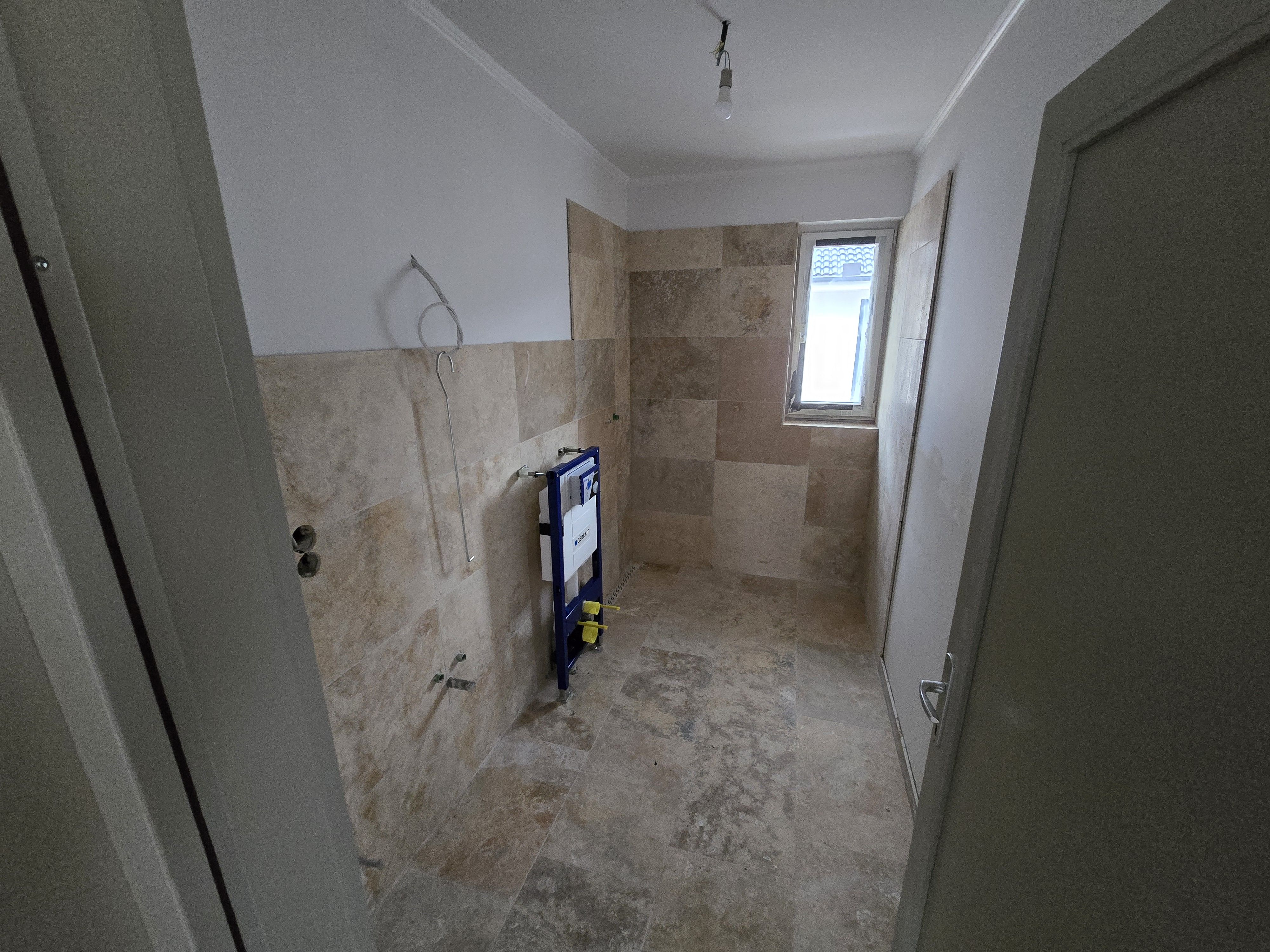 Casa la cheie 130mp 4 camere,2 băi,700mp teren,Livezeni — fotografia 13
