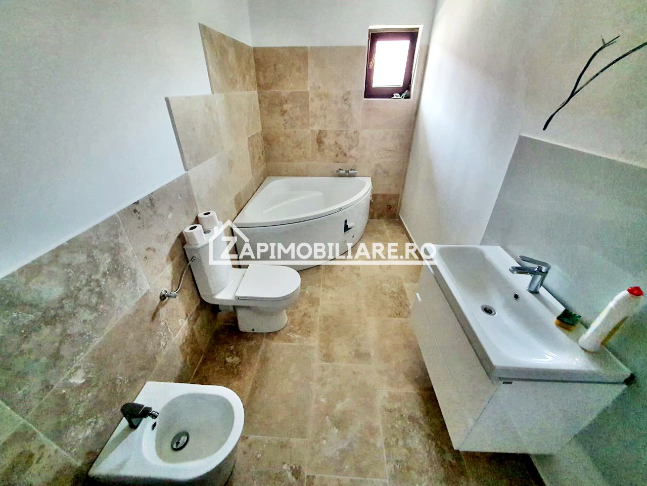 Casa la cheie 130mp 4 camere,2 băi,700mp teren,Livezeni — fotografia 20