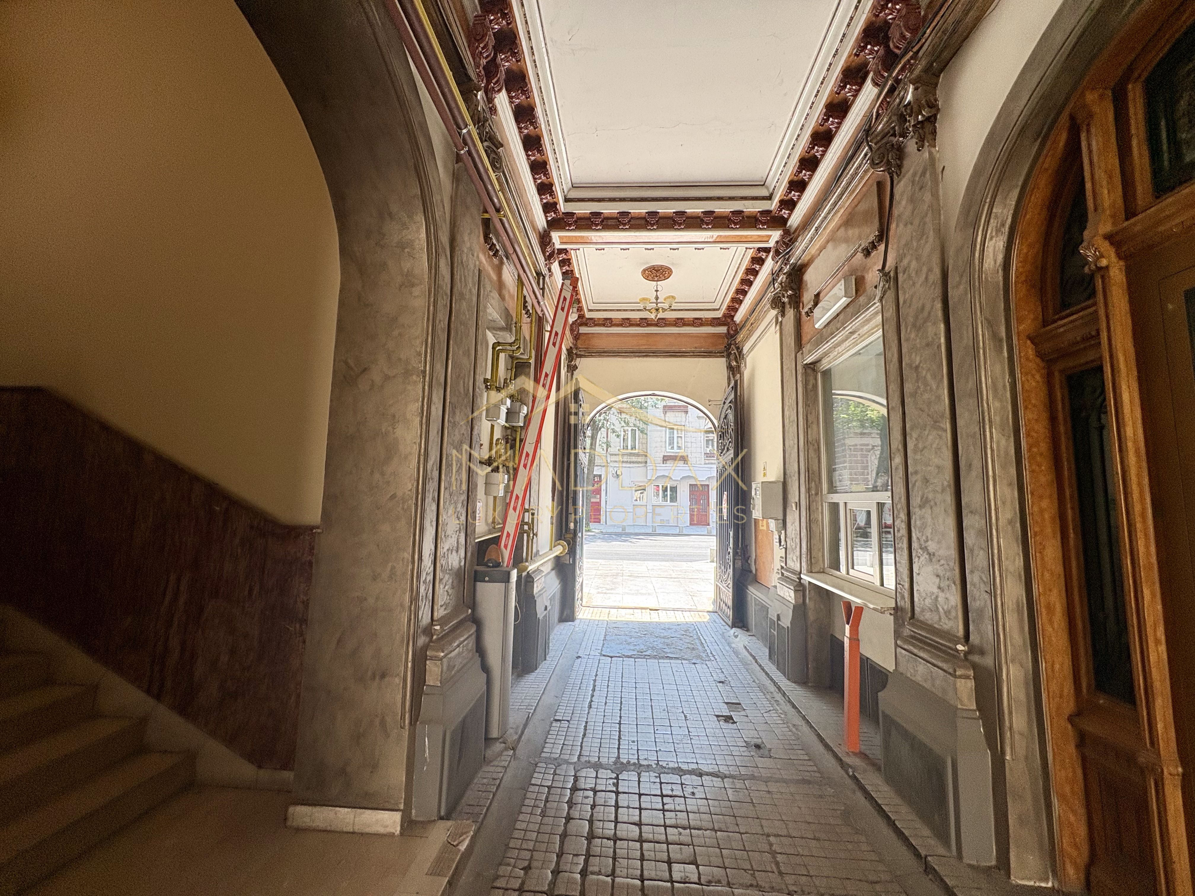 De Vanzare-Central/Cismigiu ~ Spatiu Birouri/Clinica/Centru Infrumusetare — fotografia 16
