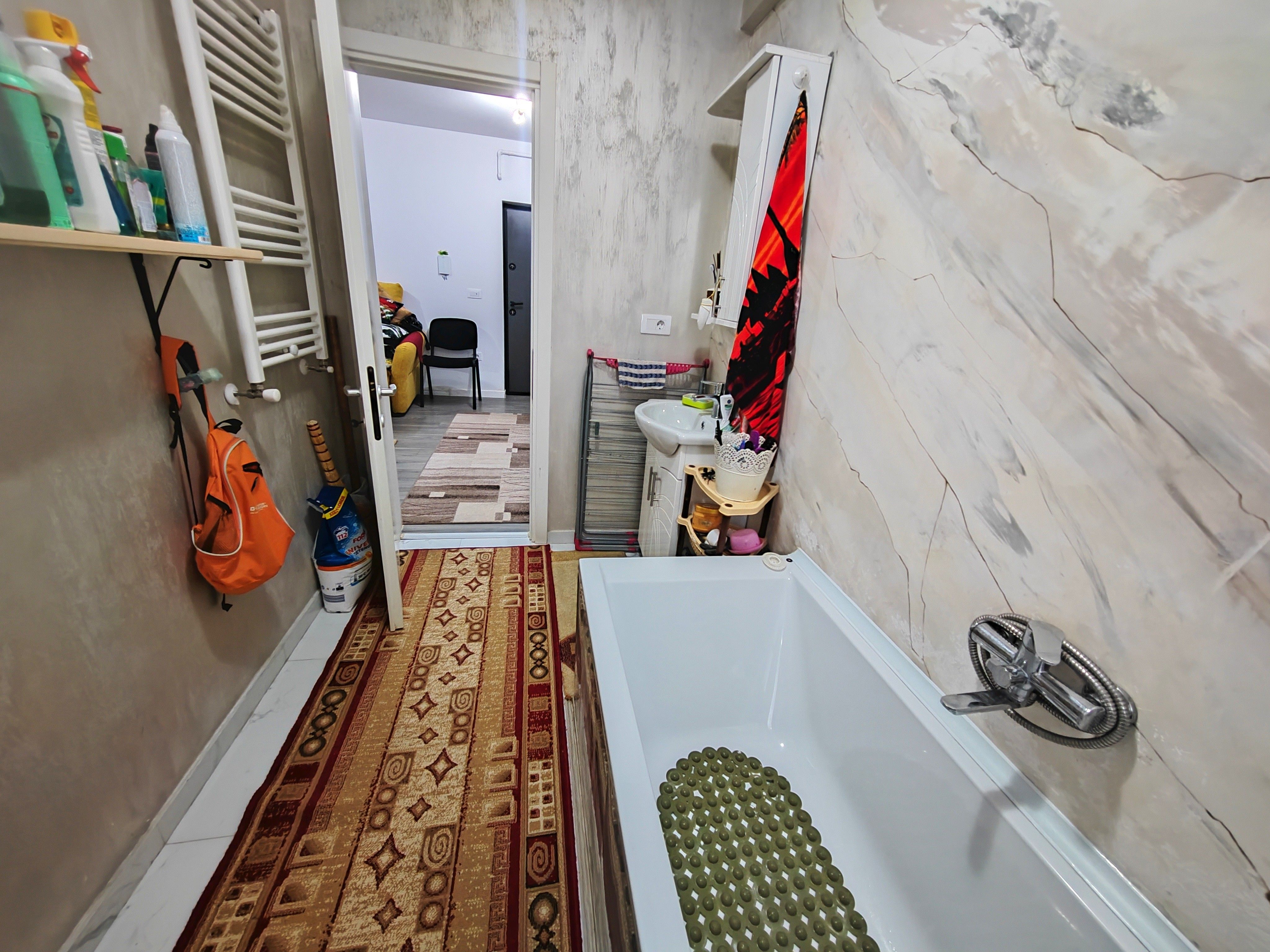 Apartament 1 camera 29,4 mp MOBILAT și UTILAT - Bucium-Visan — fotografia 6