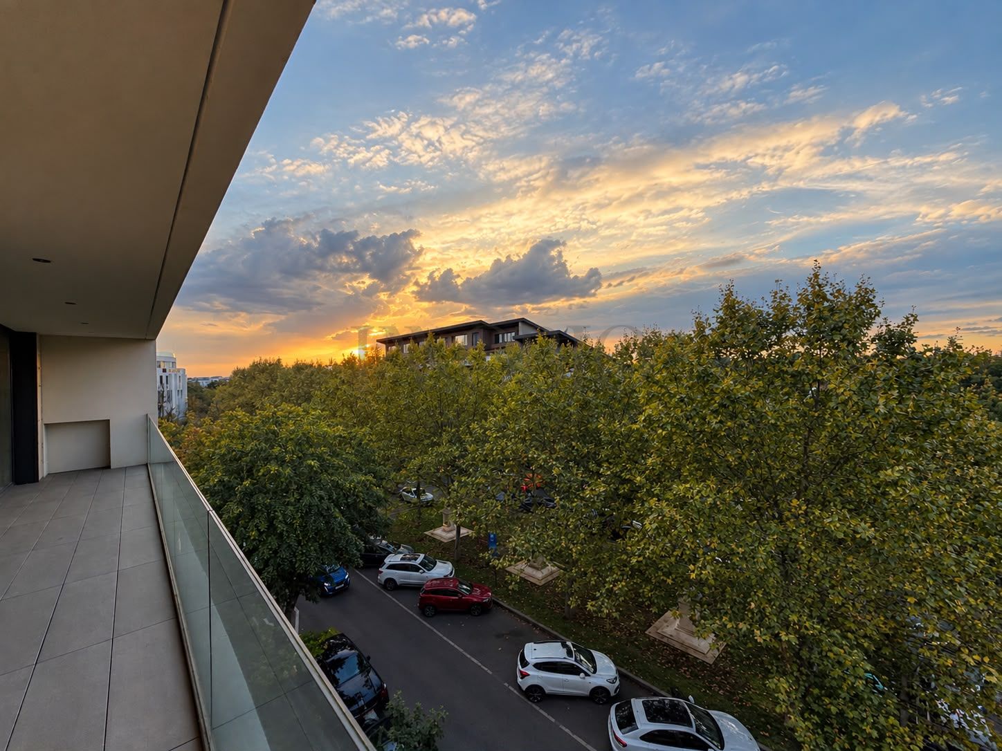 APARTAMENT PREMIUM CU 4 CAMERE ÎN PRIMĂVERII – ELEGANȚĂ si CONFORT — fotografia 4